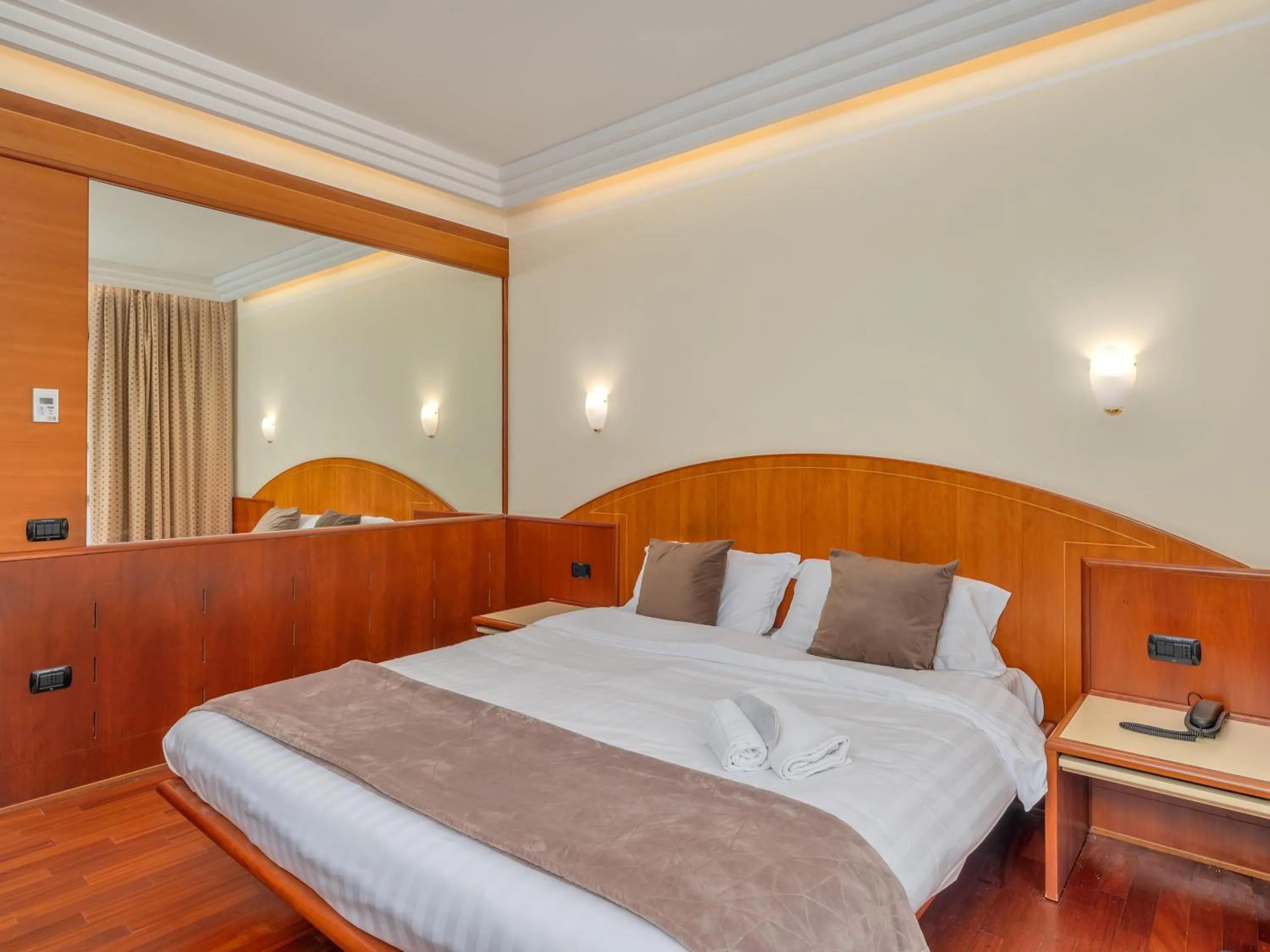 Photo of the whole room, Bed in B&B HOTELS Hotel Prestige Ornago