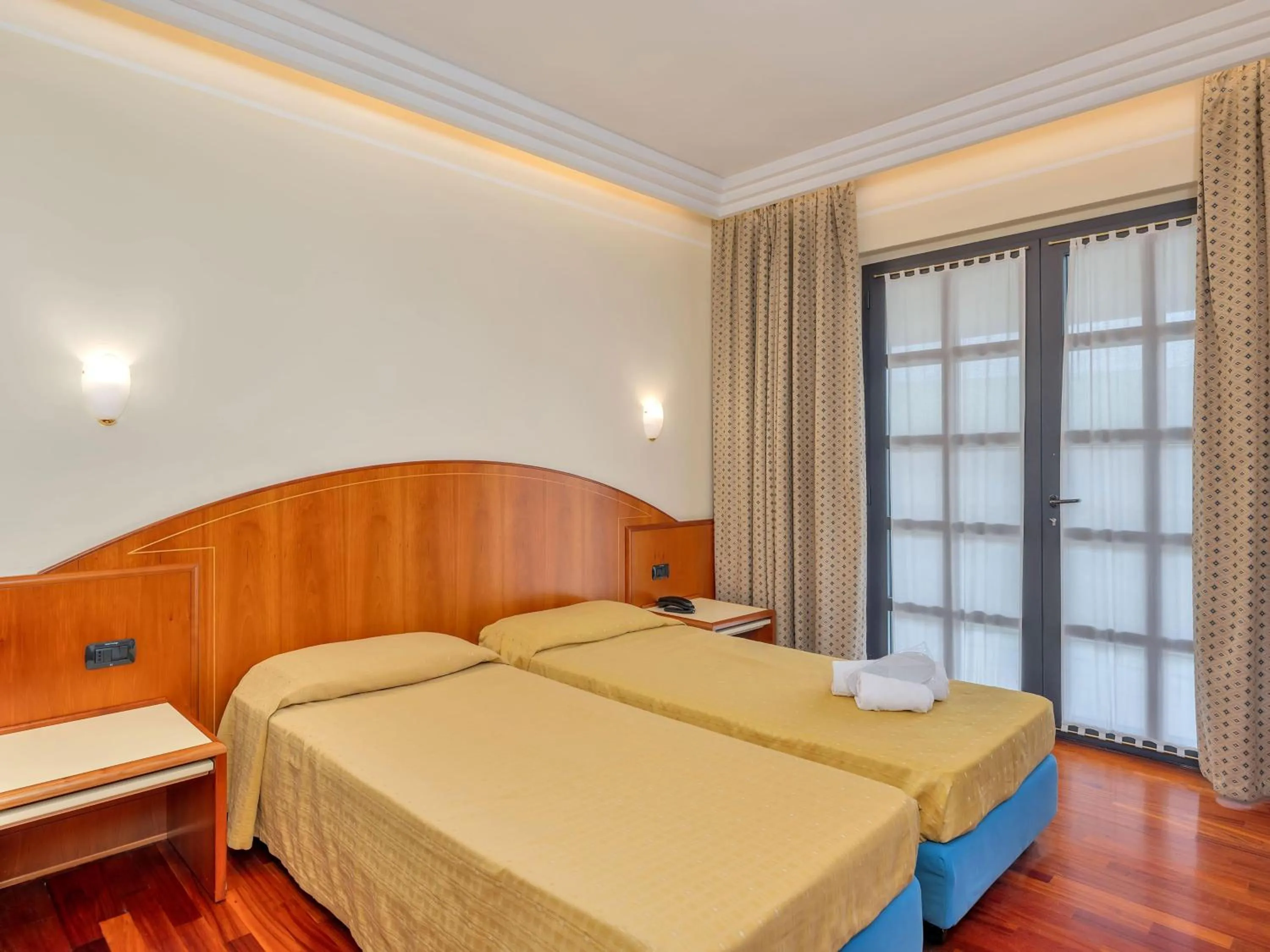 Photo of the whole room, Bed in B&B HOTELS Hotel Prestige Ornago