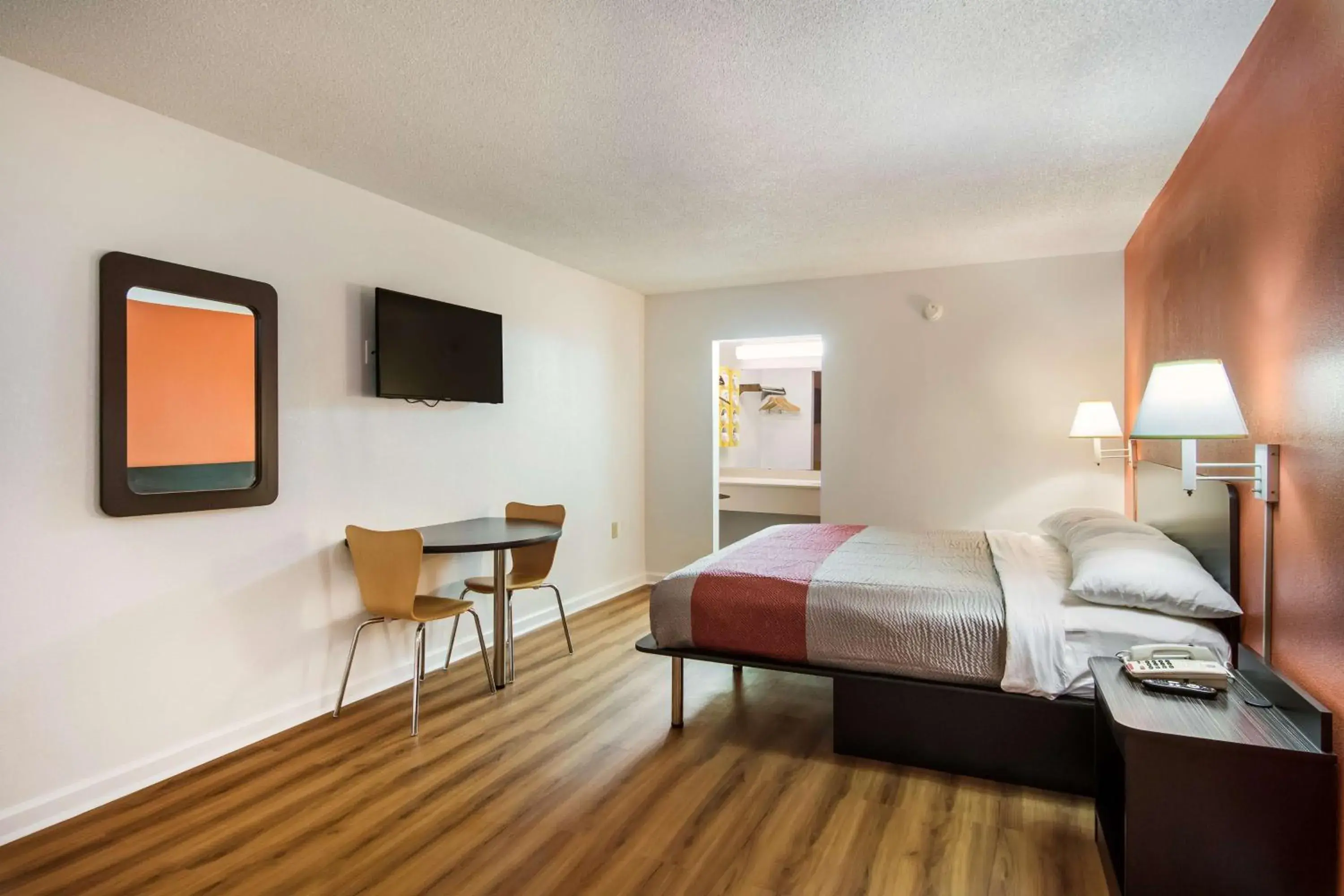 King Room with Roll-in Shower - Disability Access - Non-Smoking in Motel 6-Warner Robins, GA King Room with Roll-in Shower - Disability Access - Non-Smoking in Motel 6-Warner Robins, GA