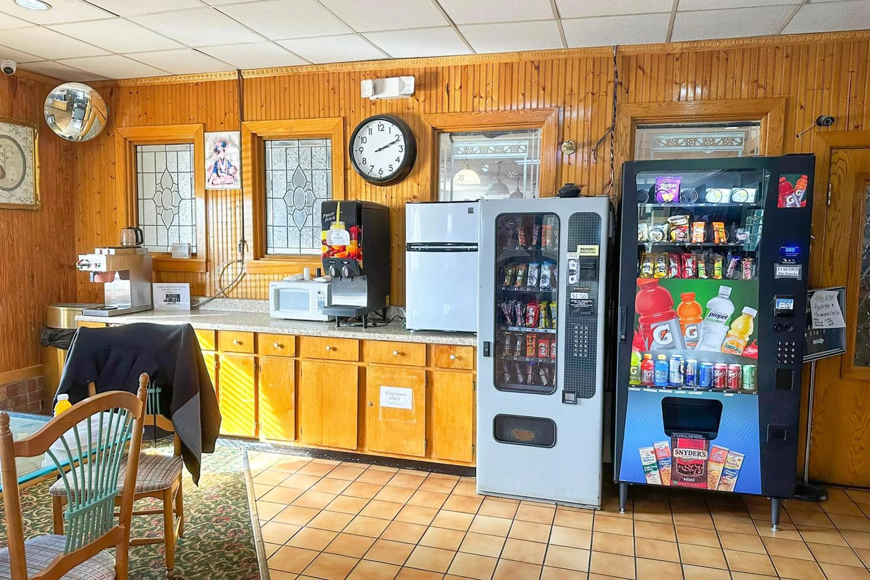 Lobby or reception in Super Inn & Suites by OYO Milledgeville