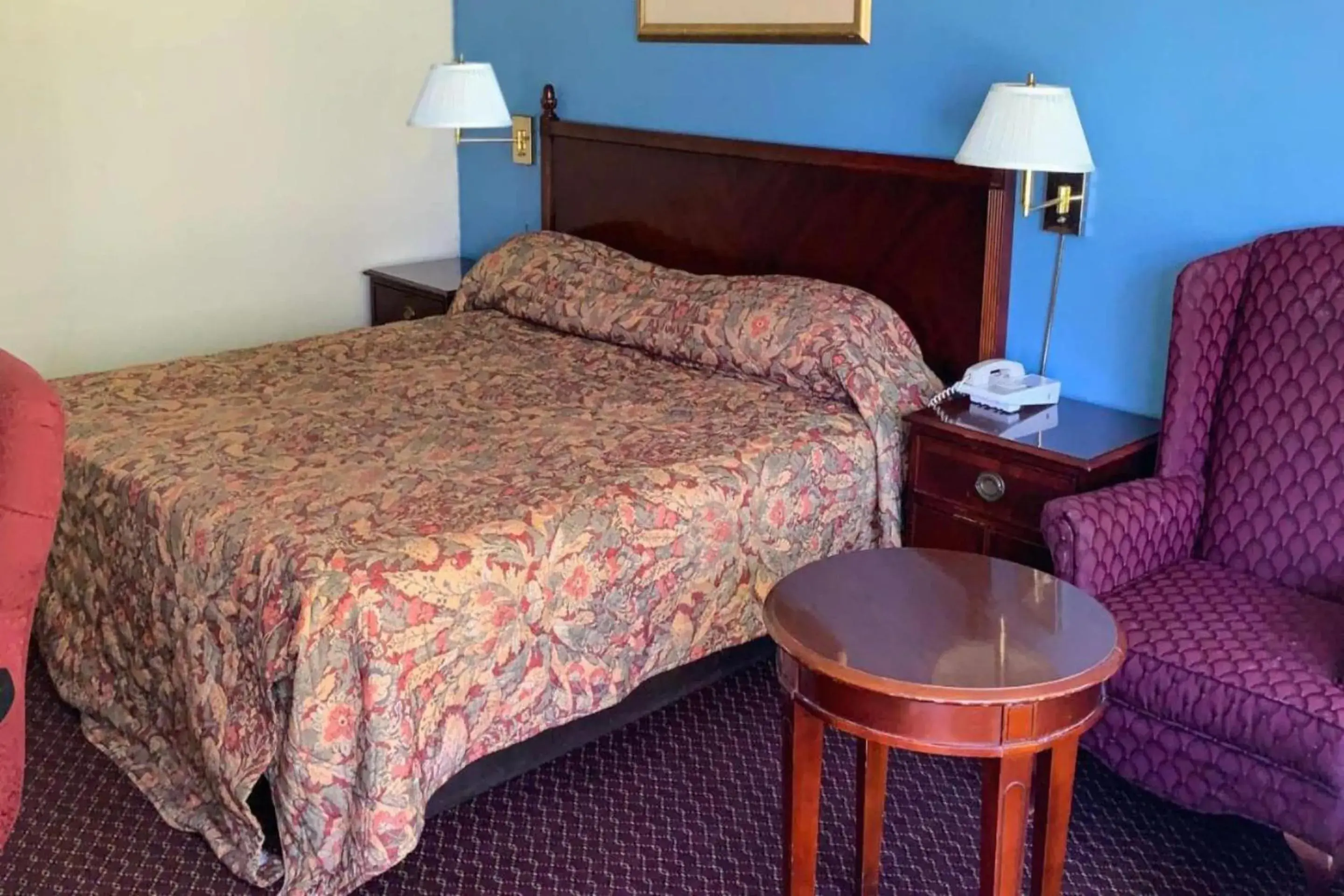 Full Bed Non-Smoking with Kitchenette in Super Inn & Suites by OYO Milledgeville Full Bed Non-Smoking with Kitchenette in Super Inn & Suites by OYO Milledgeville