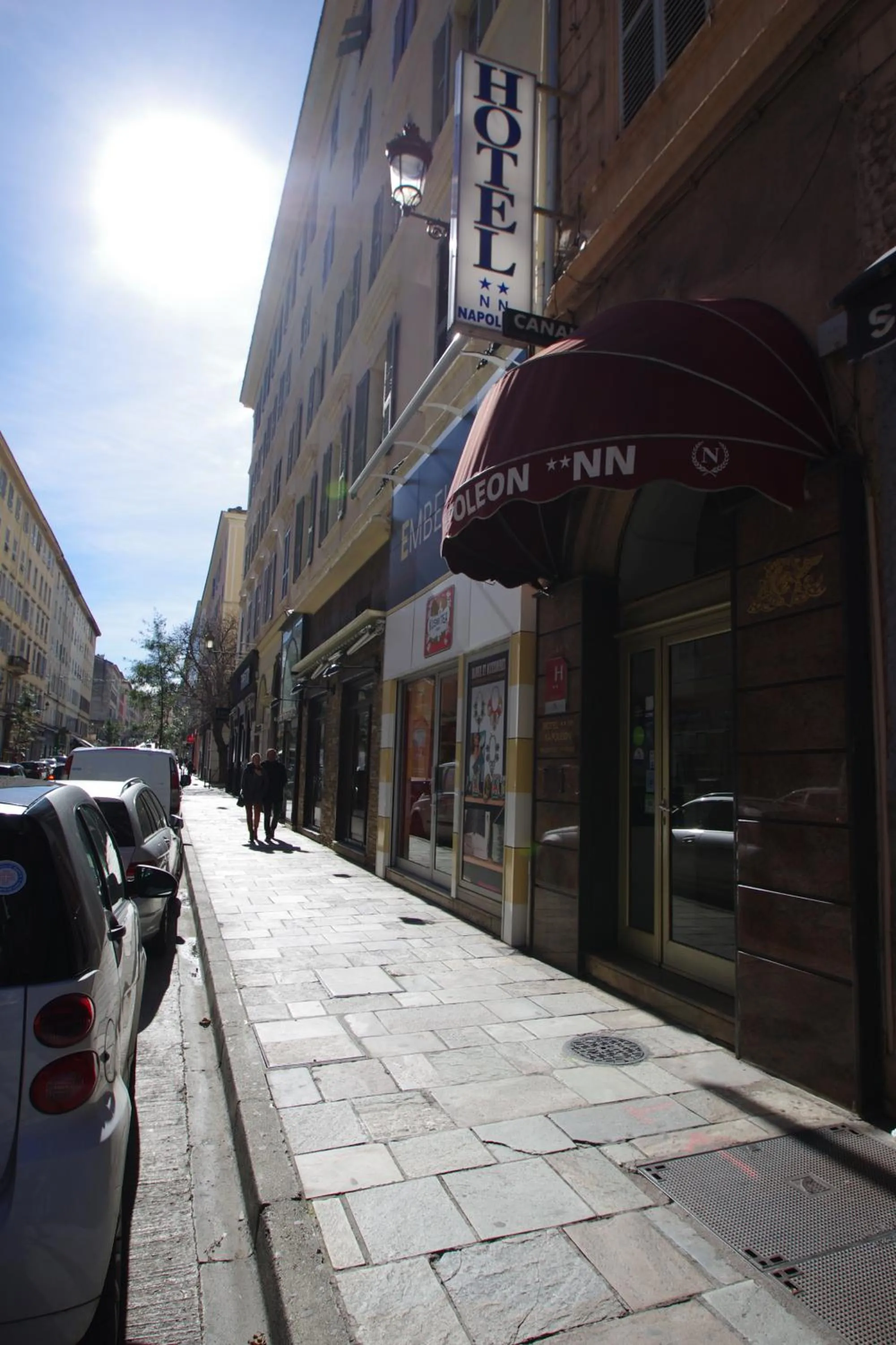 Facade/entrance in Hôtel Napoléon