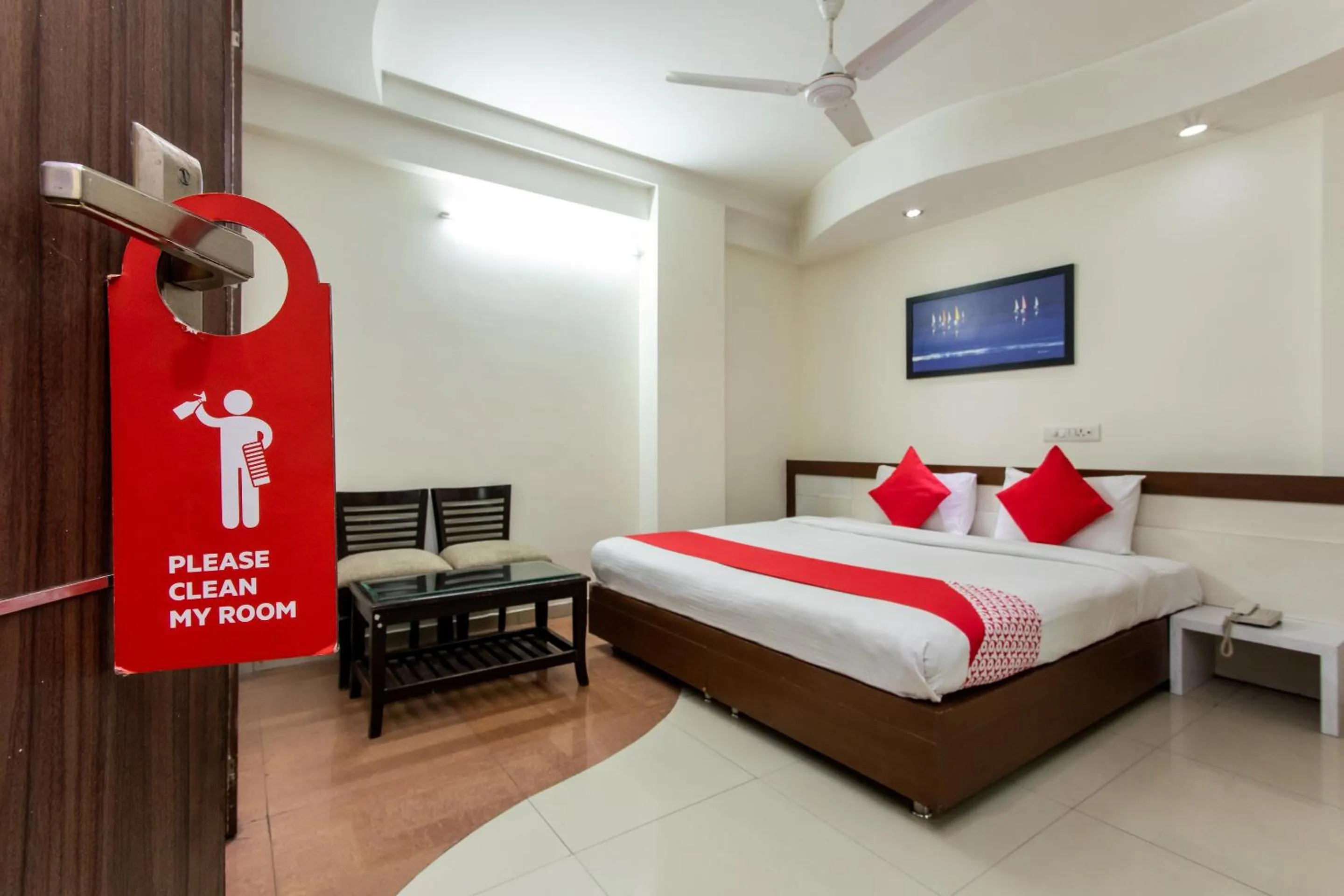 Bedroom, Bed in Hotel O Mohit Regency