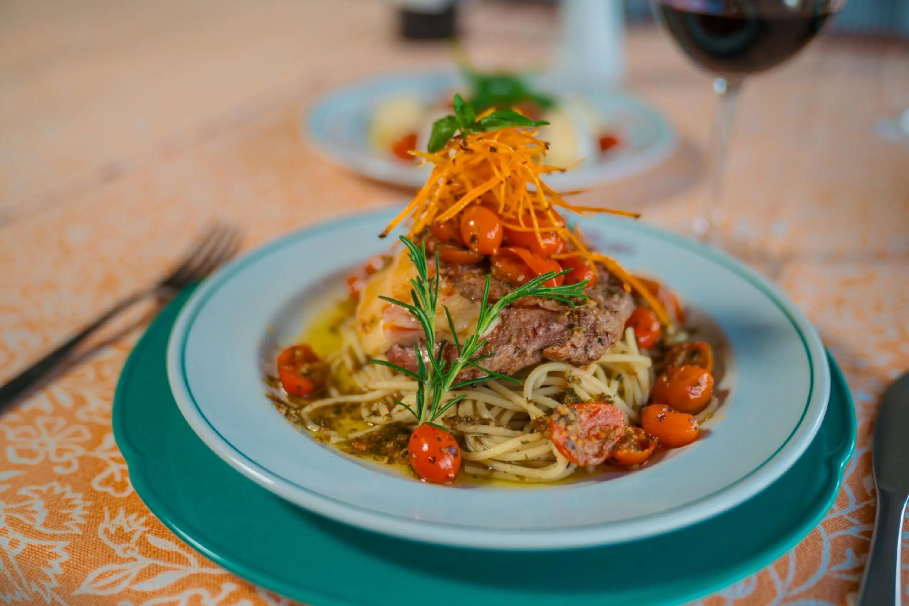 Restaurant/places to eat in Hotel Los Parrales