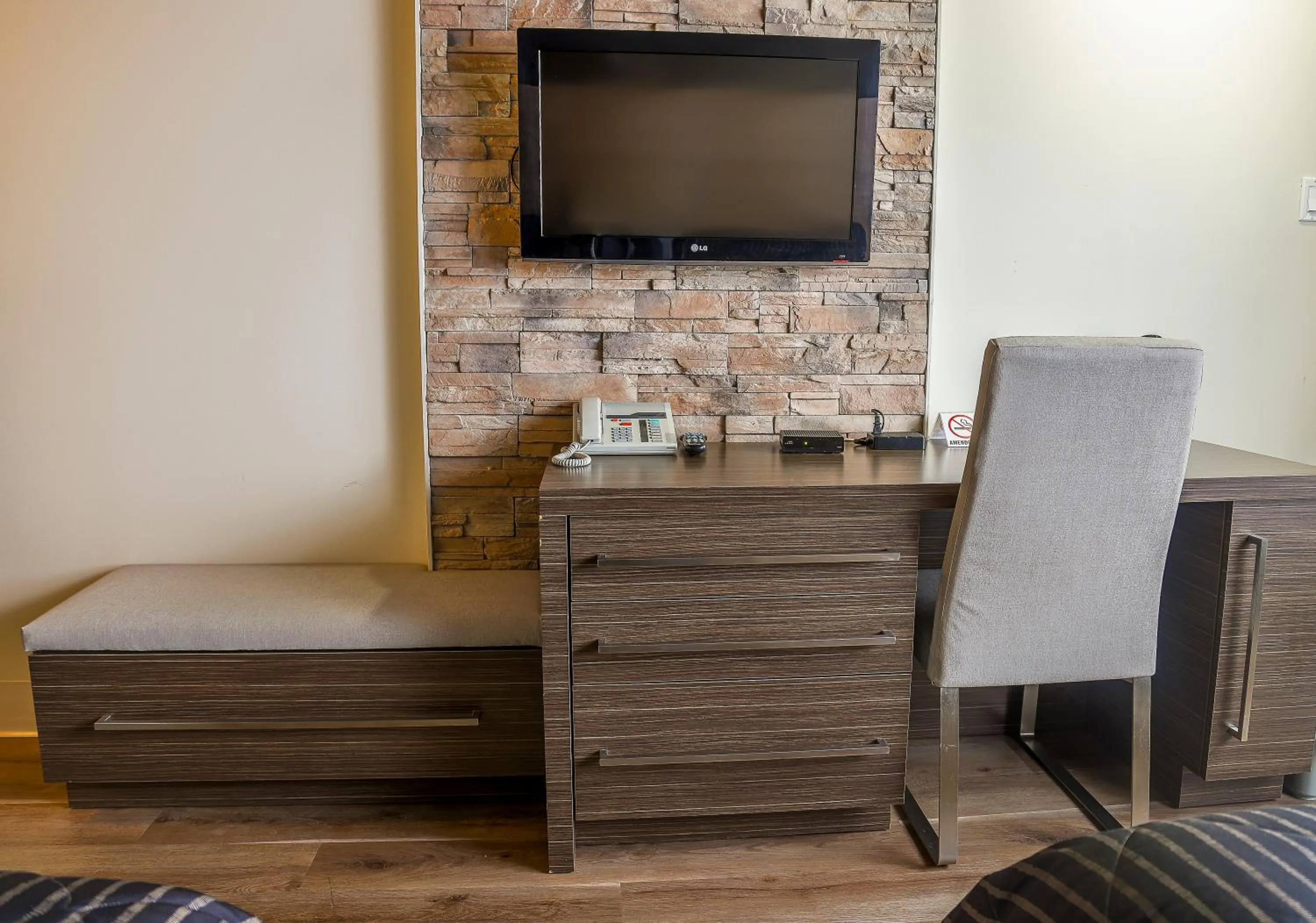 Seating area in Complexe Hotelier Le 55