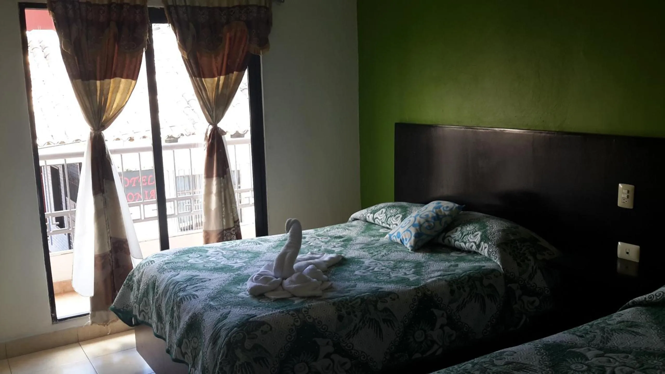 Photo of the whole room in Hotel Real Colonial