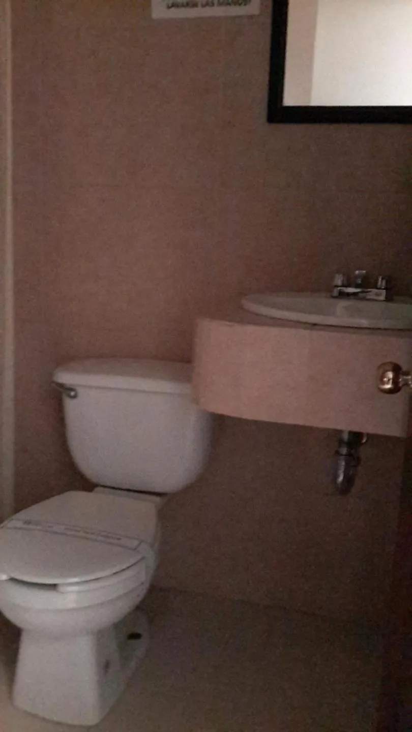 Bathroom in Hotel Real Colonial