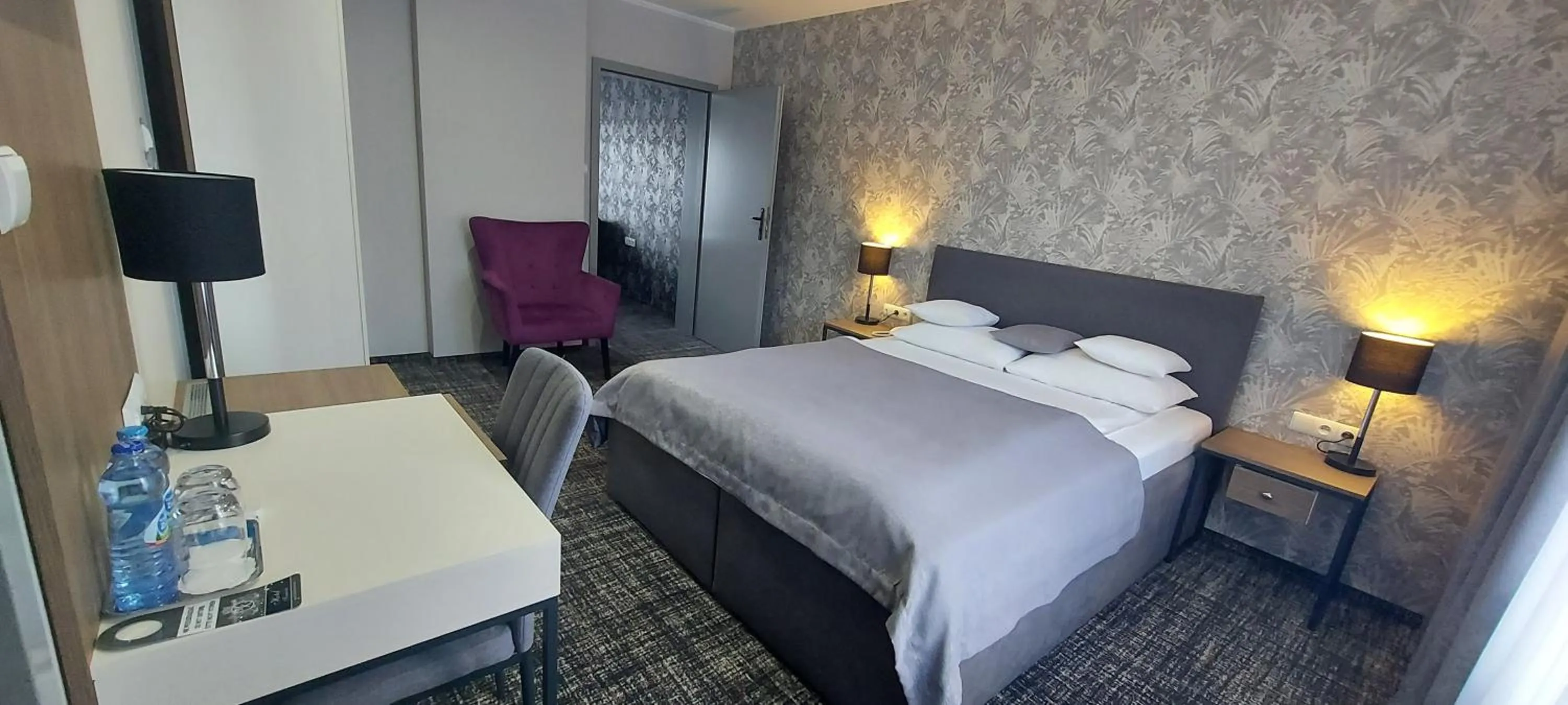 Bed in Miejsca noclegowe i Restauracja Kamiński