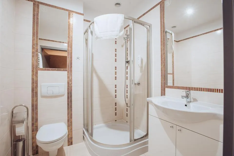 Miejsca noclegowe i Restauracja Kamiński