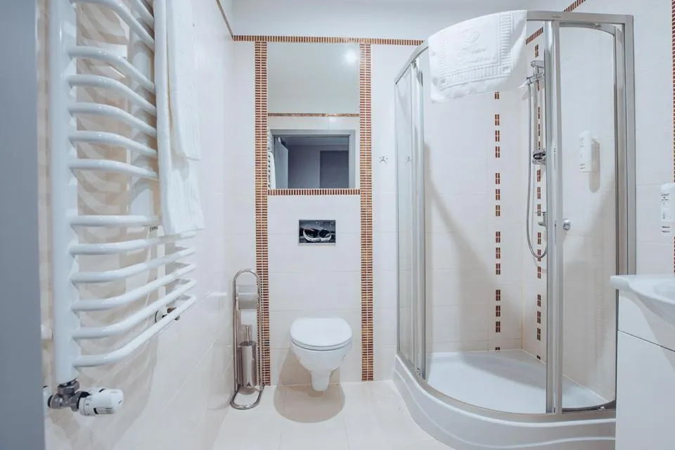 Miejsca noclegowe i Restauracja Kamiński