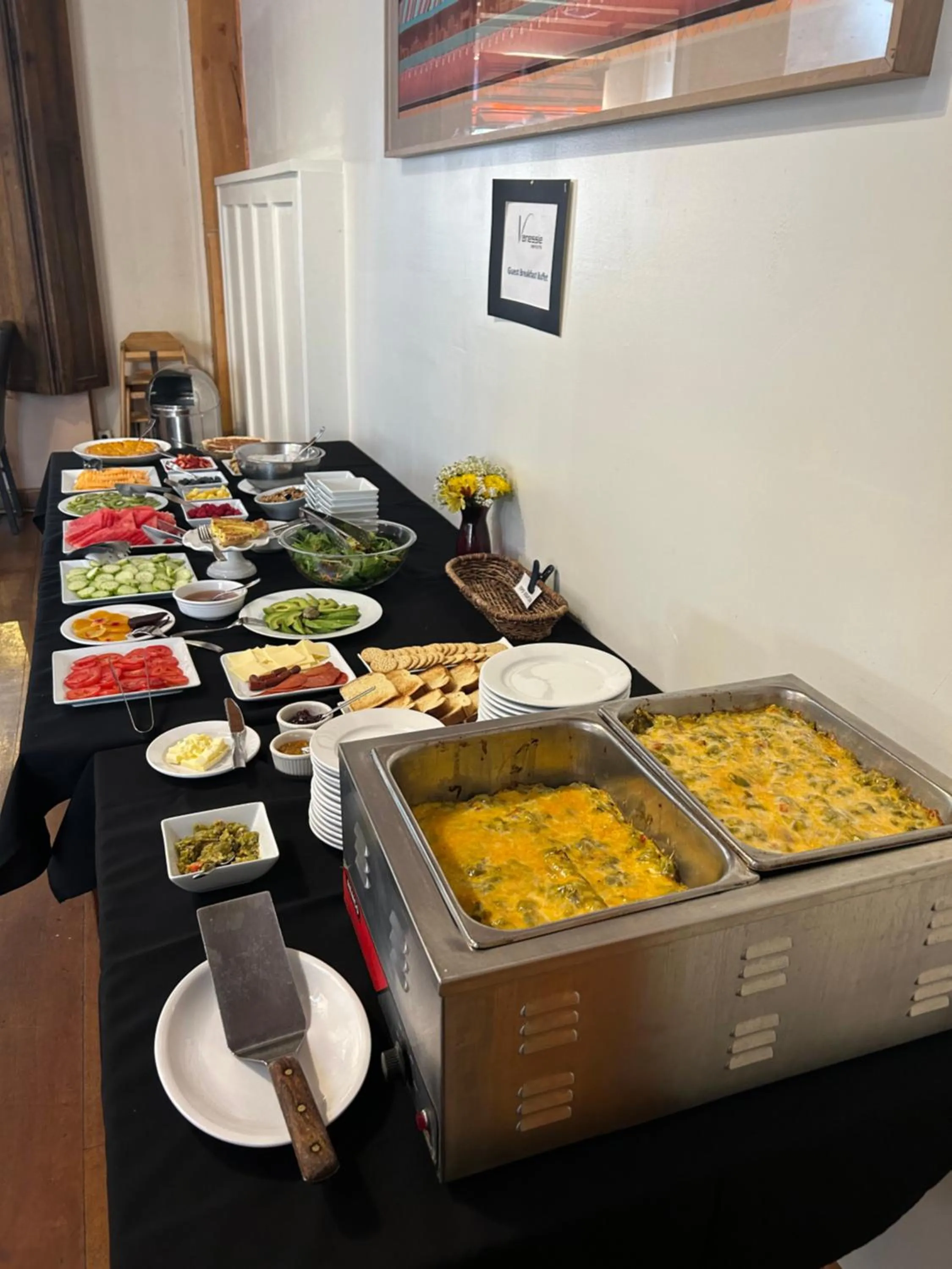 Breakfast in Inn at Vanessie