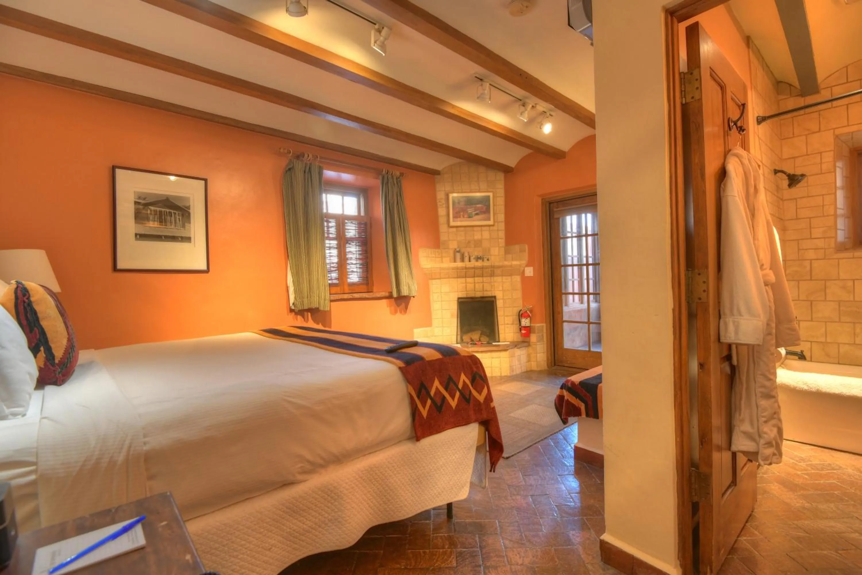 Bedroom, Bed in Inn at Vanessie