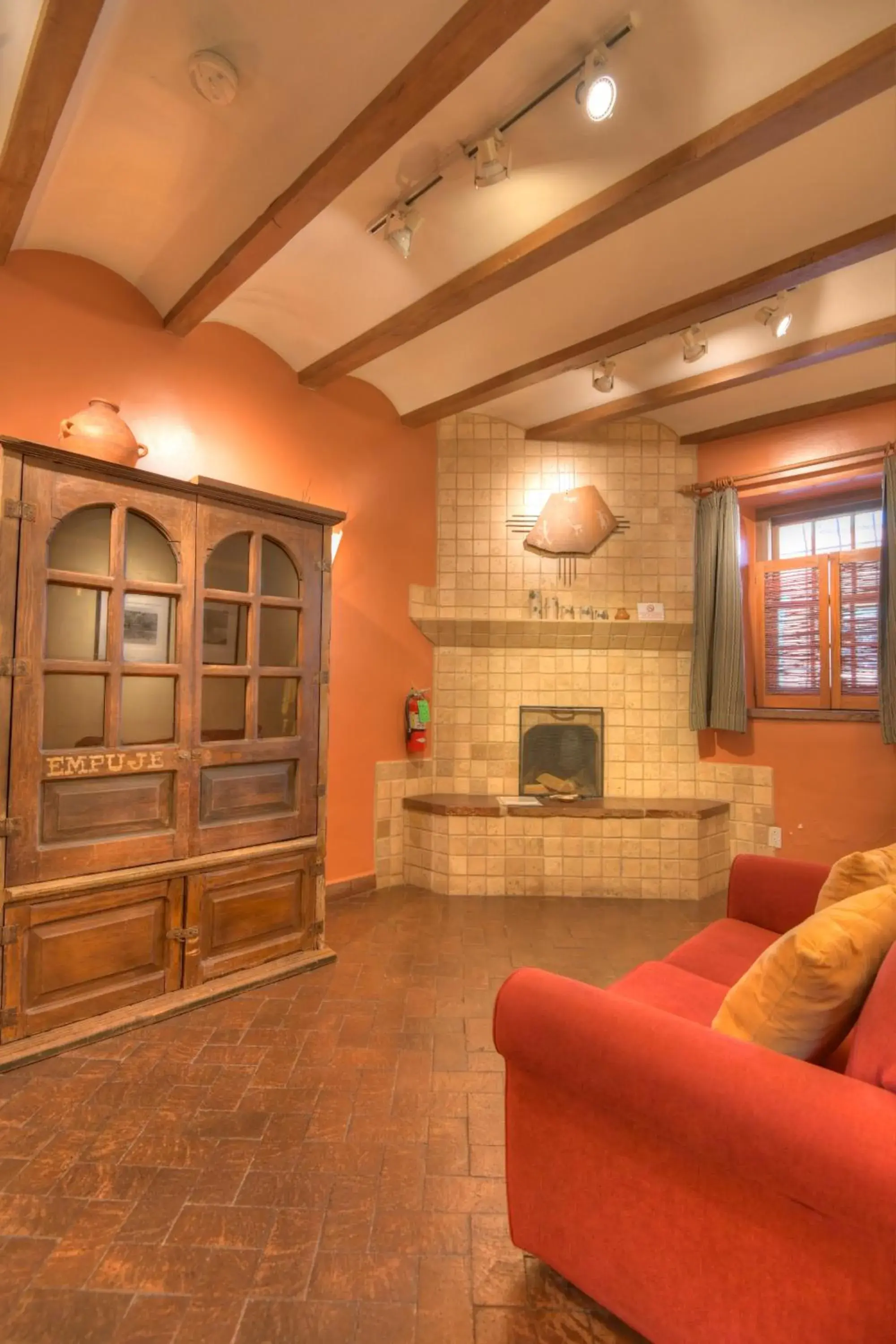 Superior King Suite in Inn at Vanessie Superior King Suite in Inn at Vanessie