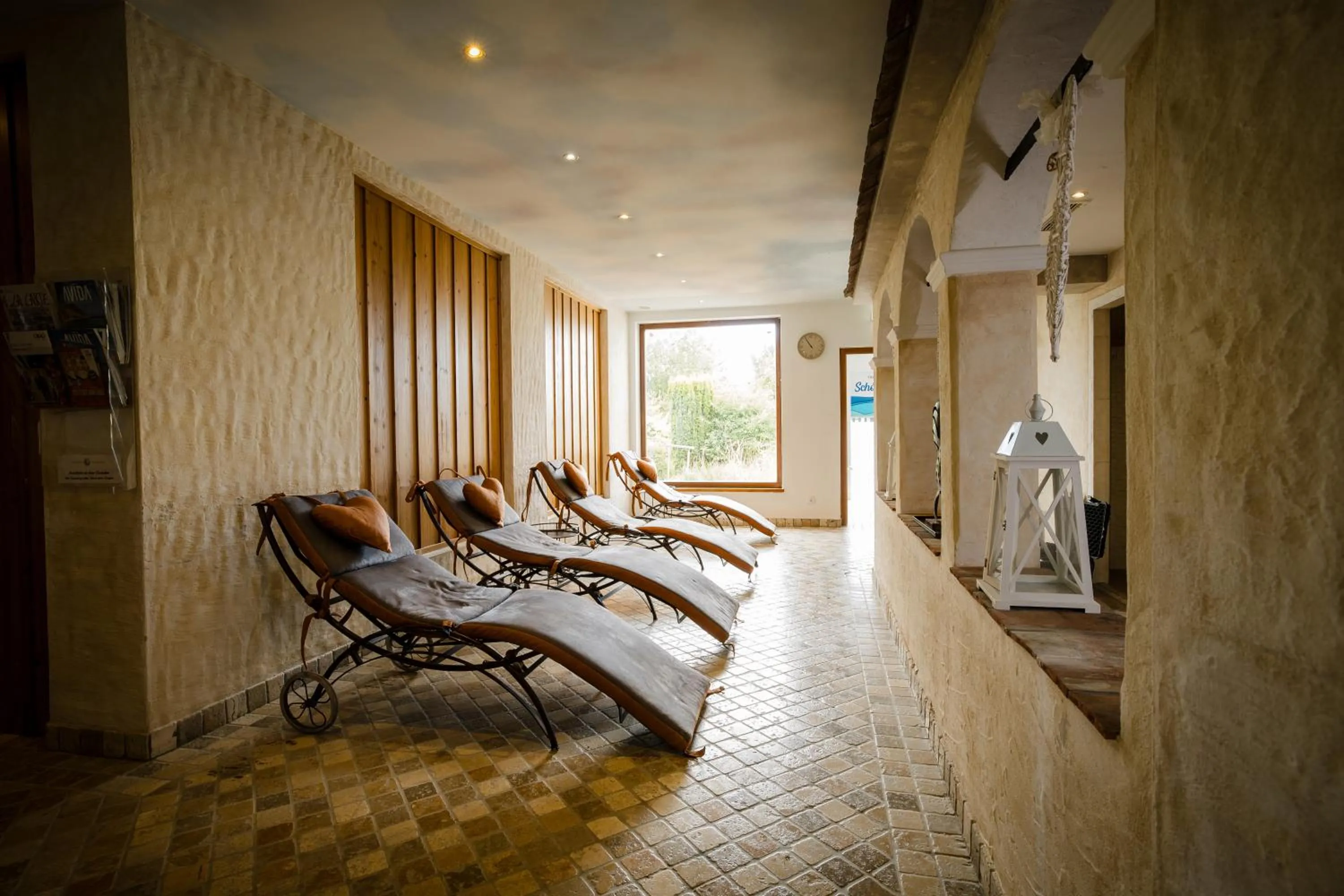 Spa and wellness centre/facilities in Thermenhotel Vier Jahreszeiten