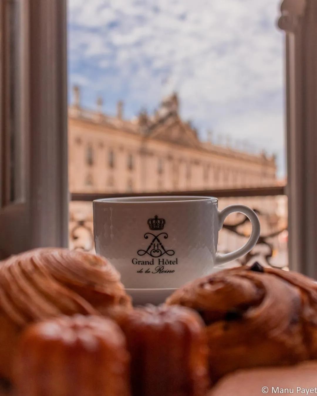 Breakfast in Grand Hotel De La Reine - Place Stanislas