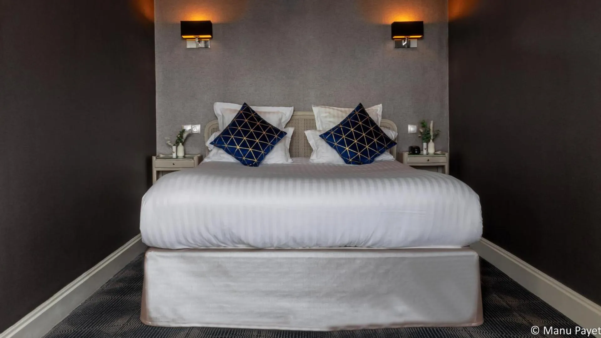 Bed in Grand Hotel De La Reine - Place Stanislas