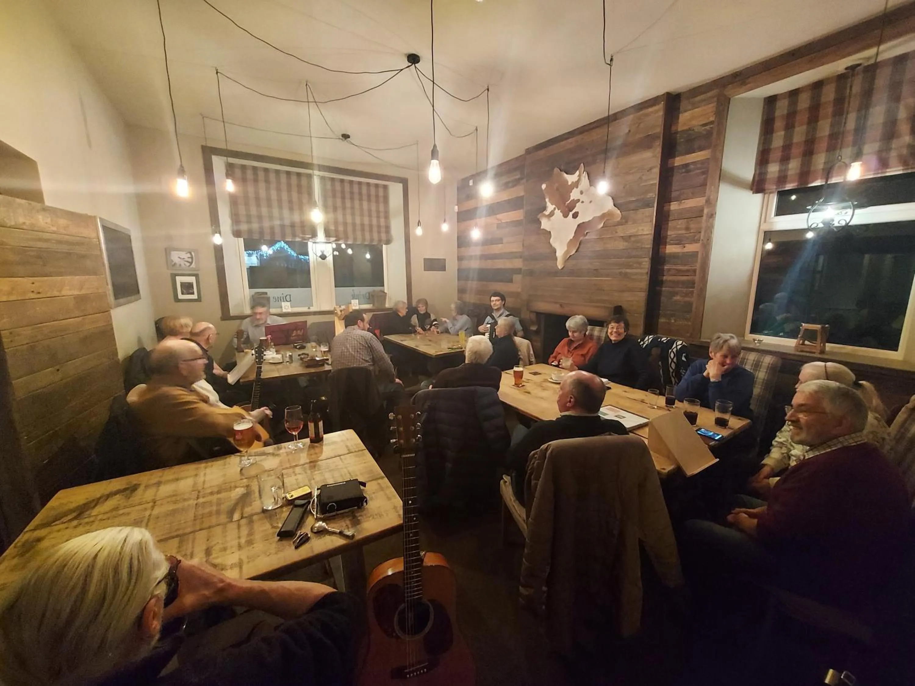 Restaurant/places to eat in Trawden Arms Community Owned Pub