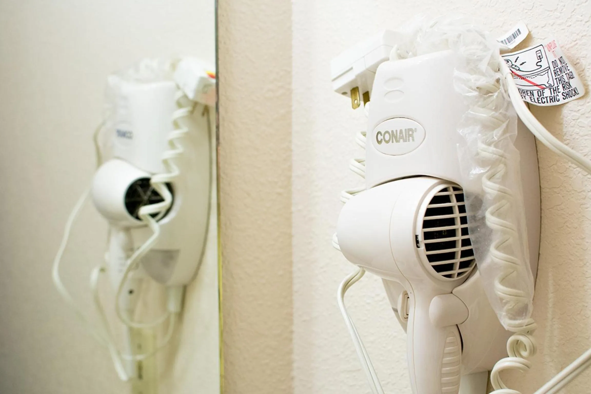 Decorative detail in Village Inn & Suites Marysville