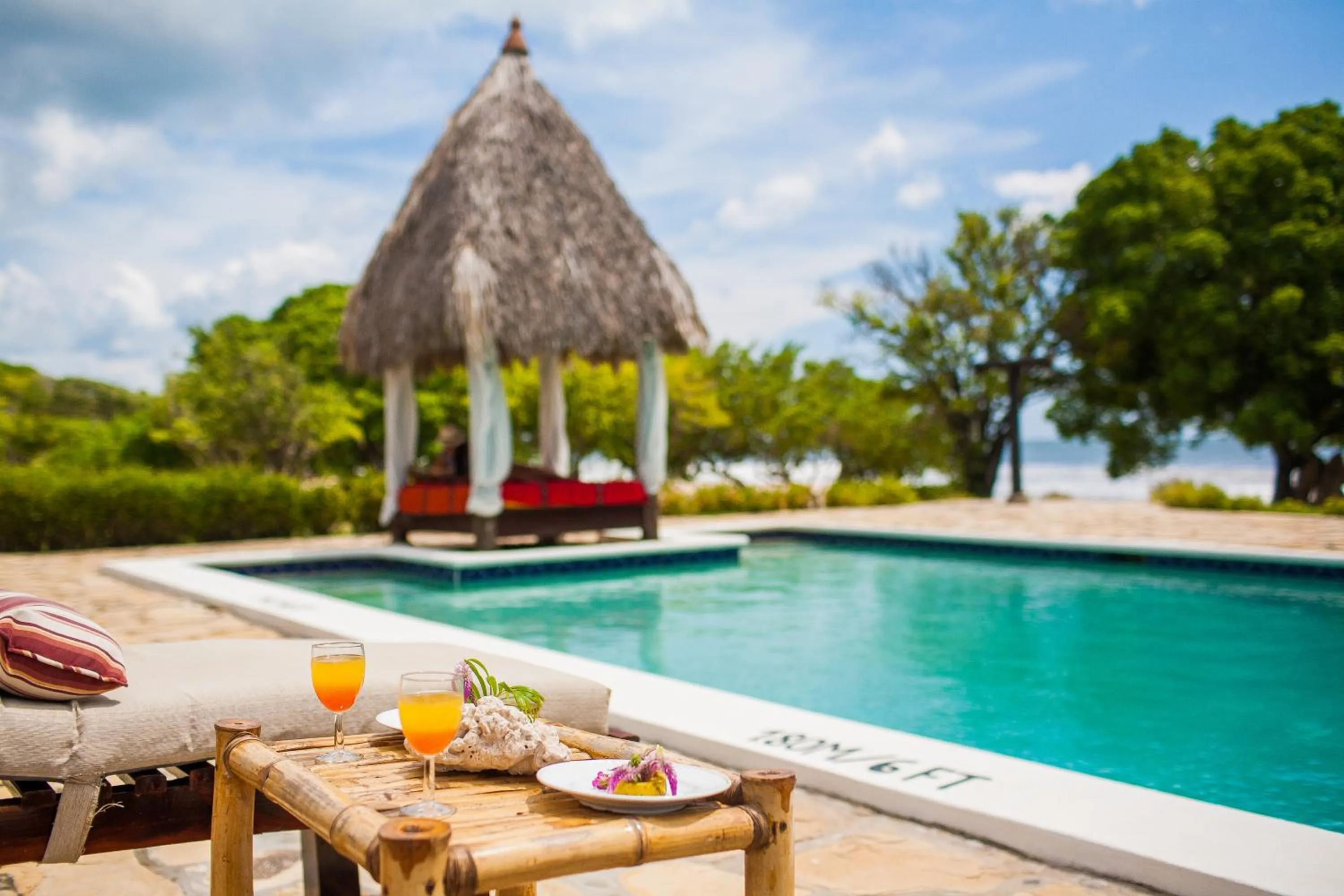 Swimming pool in Punta Teonoste Beach Resort