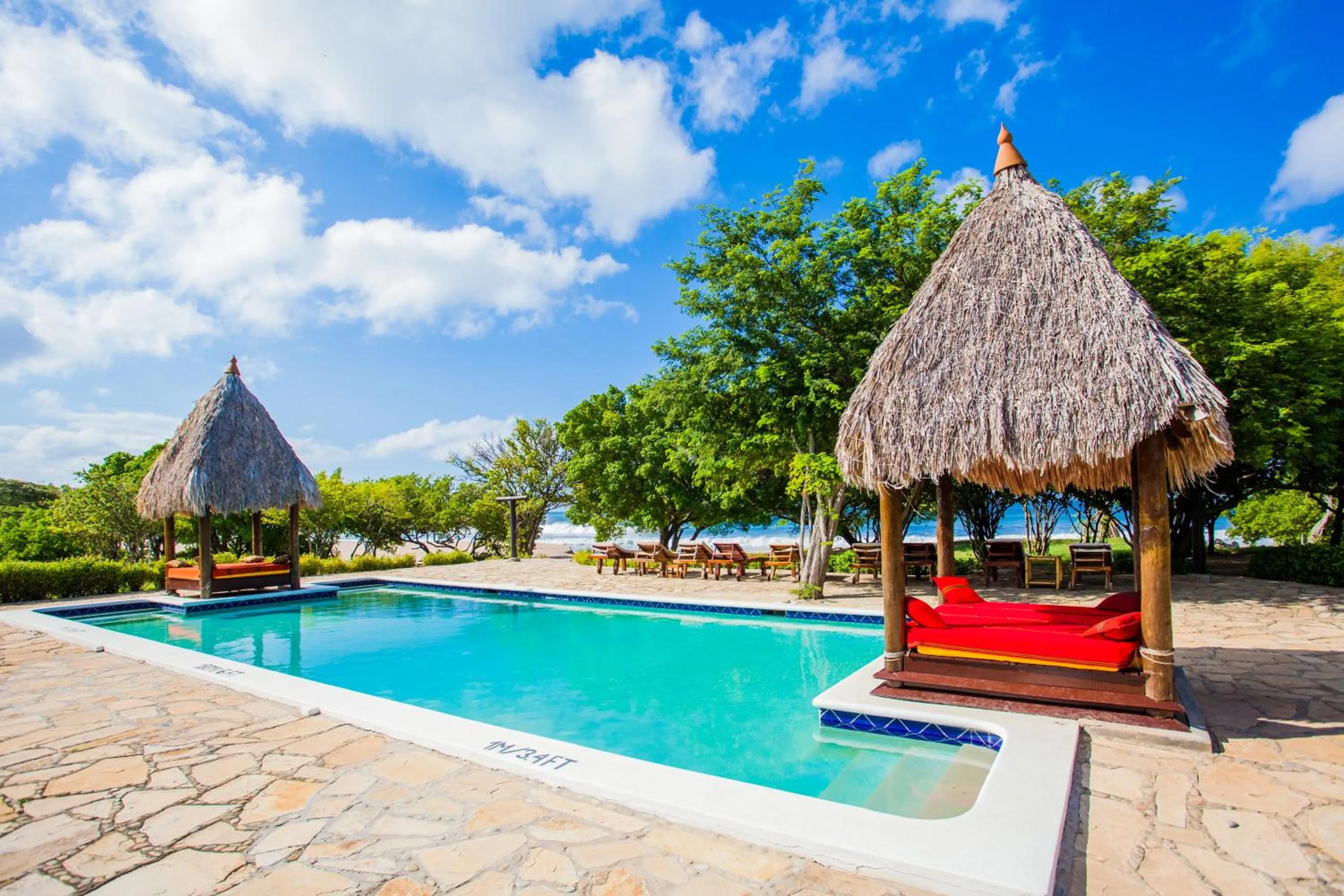 Swimming pool in Punta Teonoste Beach Resort