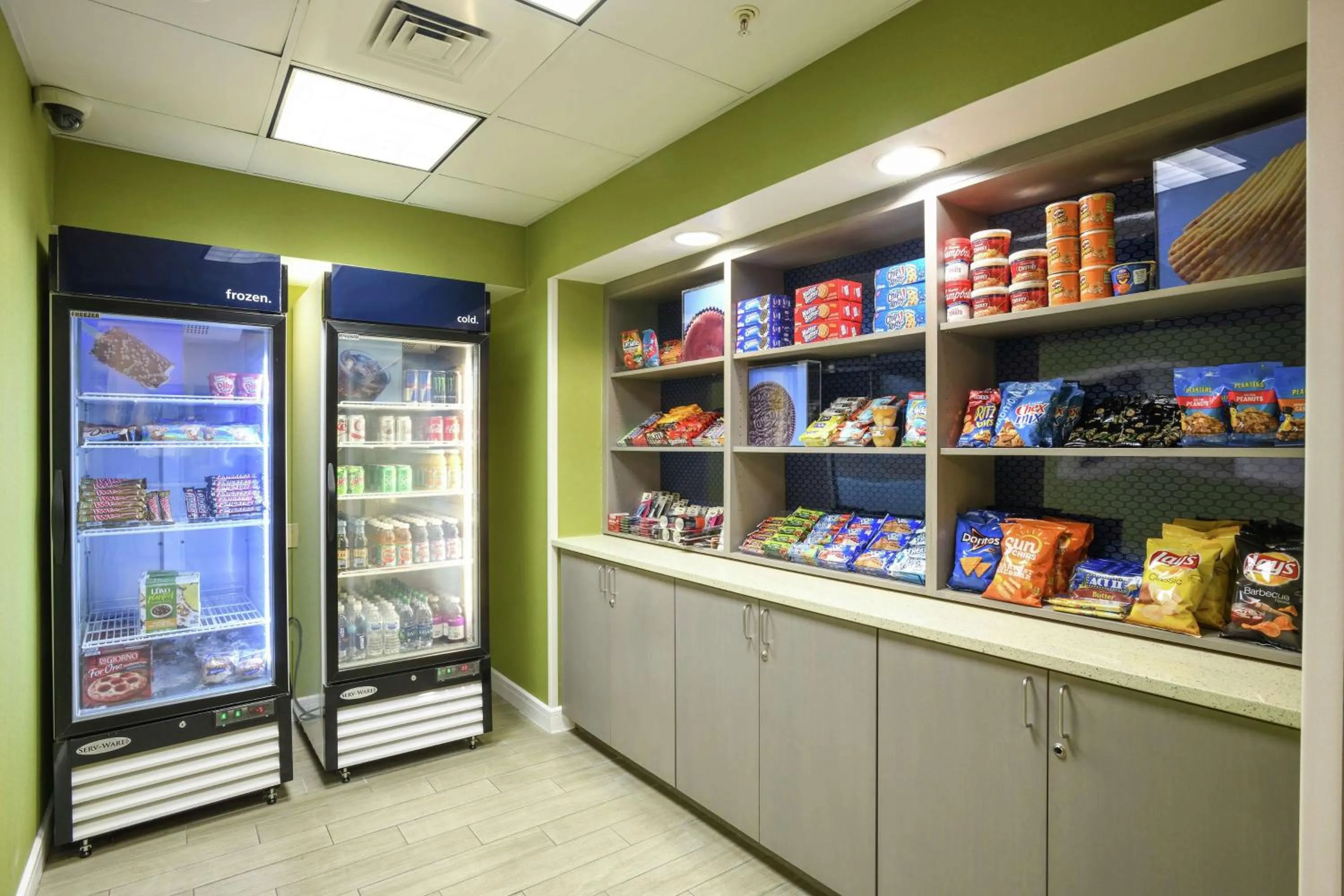 Restaurant/places to eat in Hampton Inn Jacksonville - East Regency Square