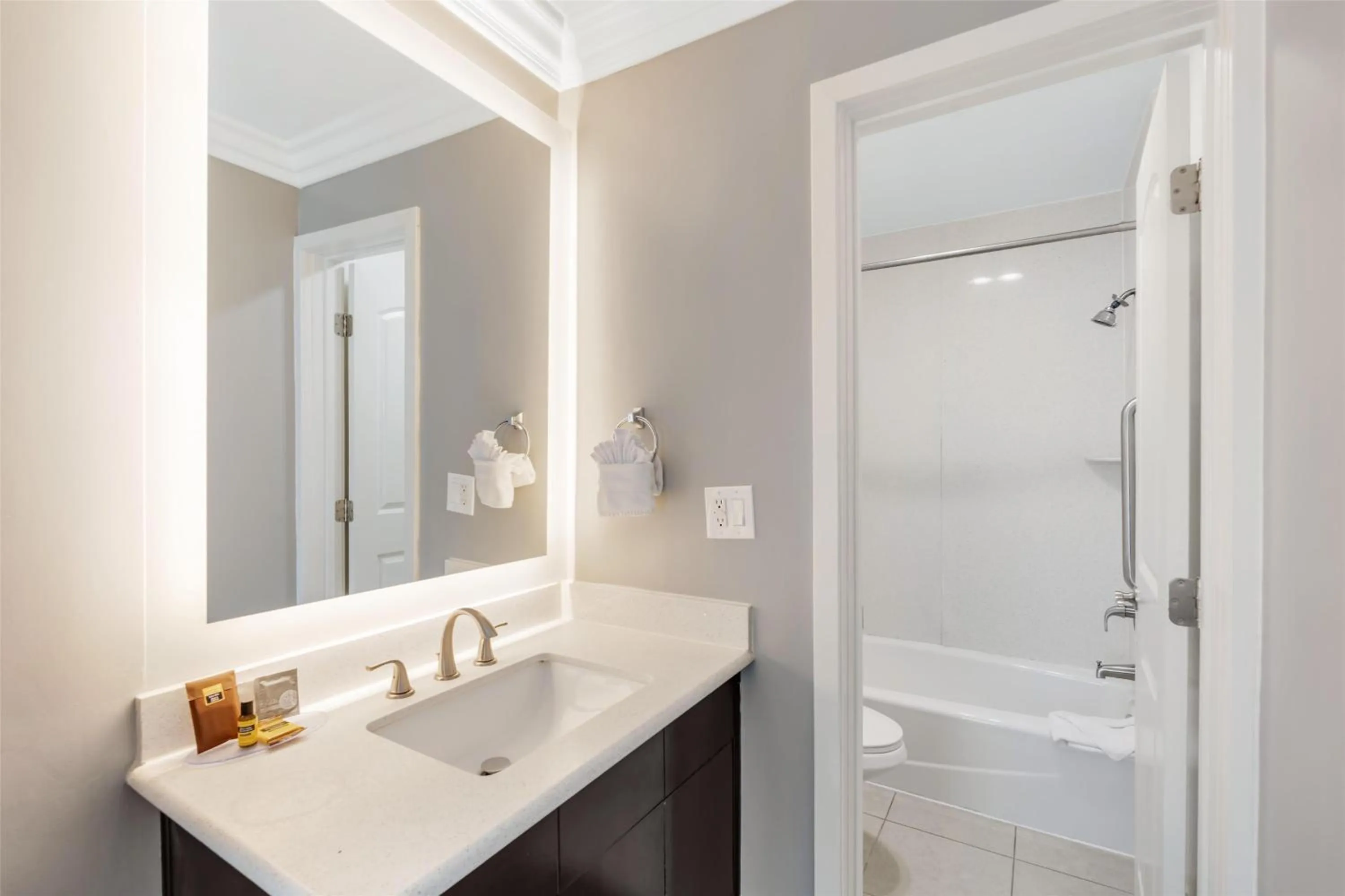 Bathroom in Best Western Plus LA Mid-Town Hotel