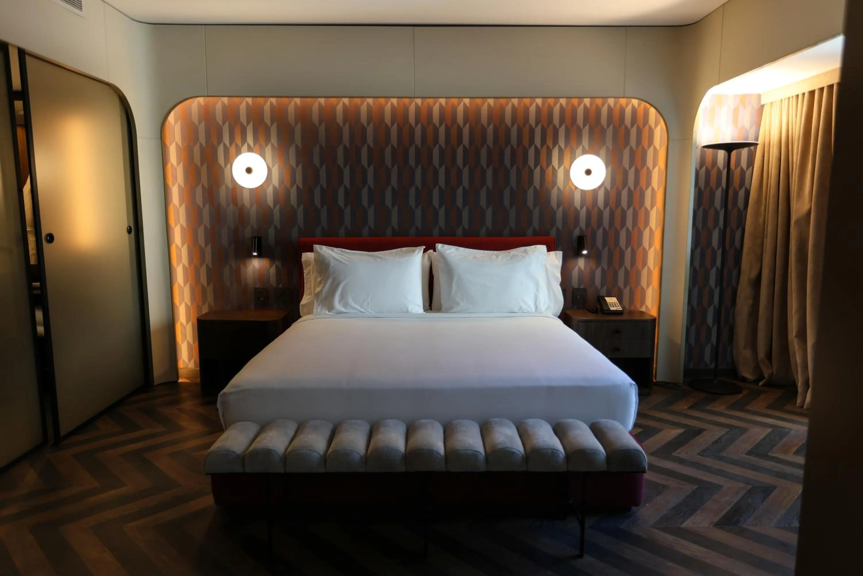 Photo of the whole room, Bed in Recoleta Grand, Buenos Aires, a Tribute Portfolio Hotel