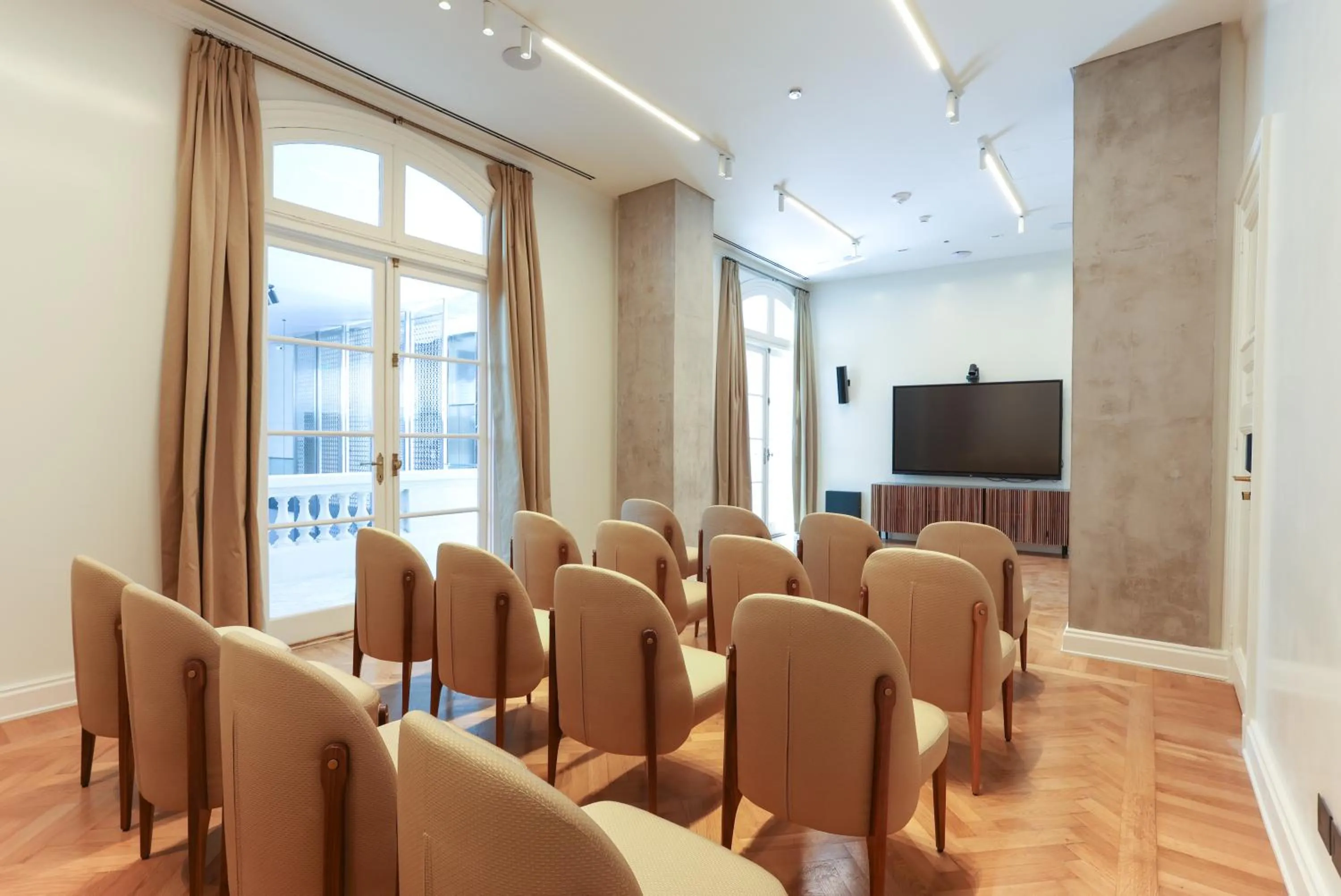 Meeting/conference room in Recoleta Grand, Buenos Aires, a Tribute Portfolio Hotel