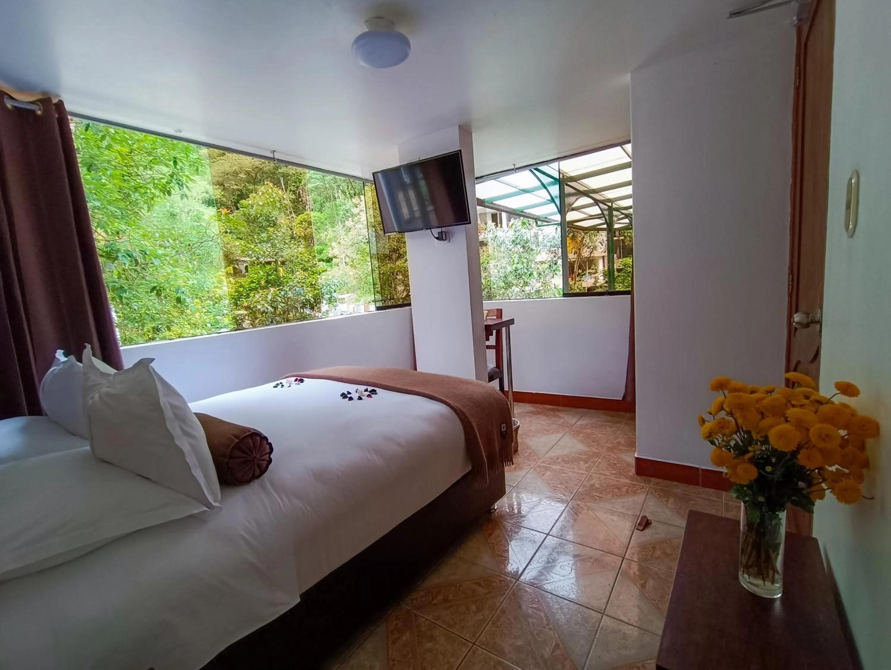 Photo of the whole room in Hotel Retama Machupicchu