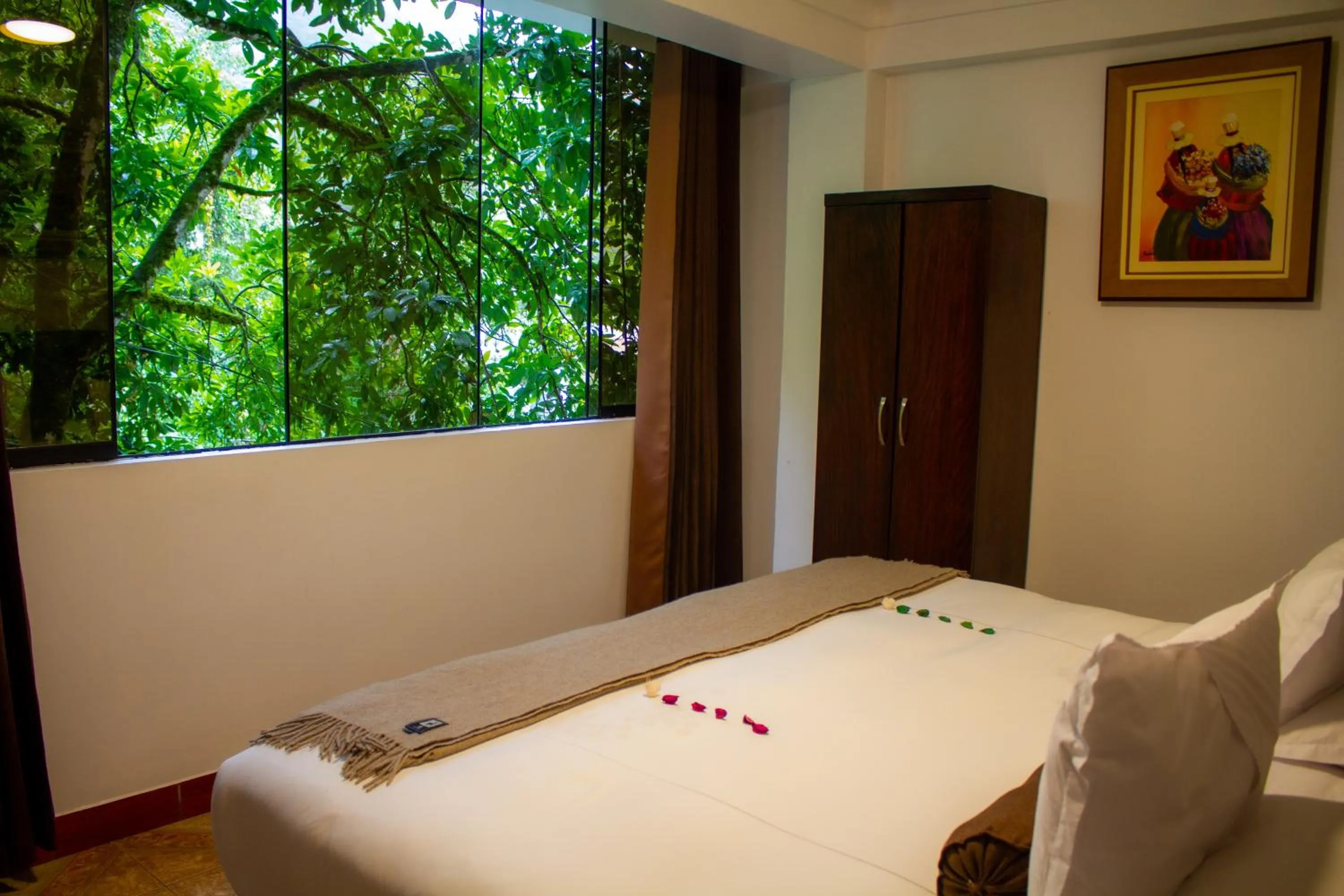 Photo of the whole room in Hotel Retama Machupicchu
