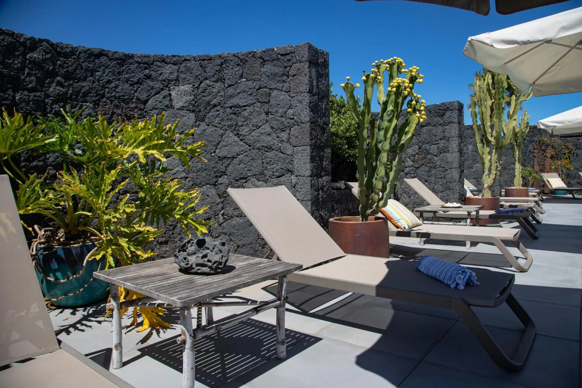 Swimming pool in 5 Suites Lanzarote