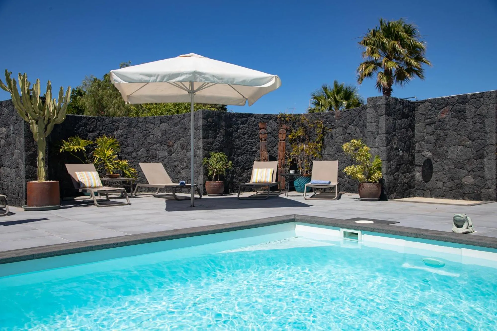 Swimming pool in 5 Suites Lanzarote