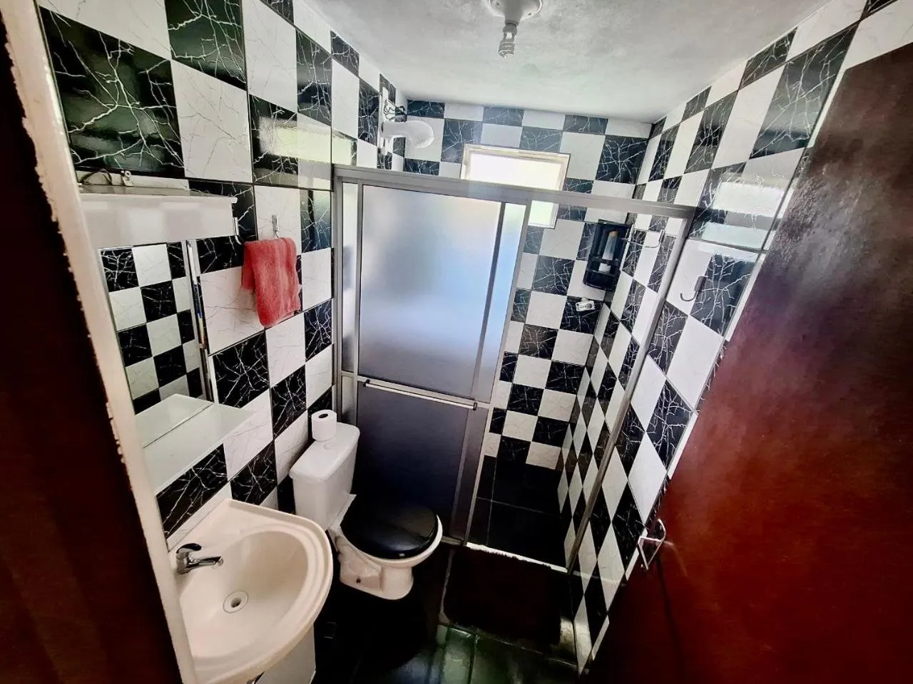 Shower in Pousada JP