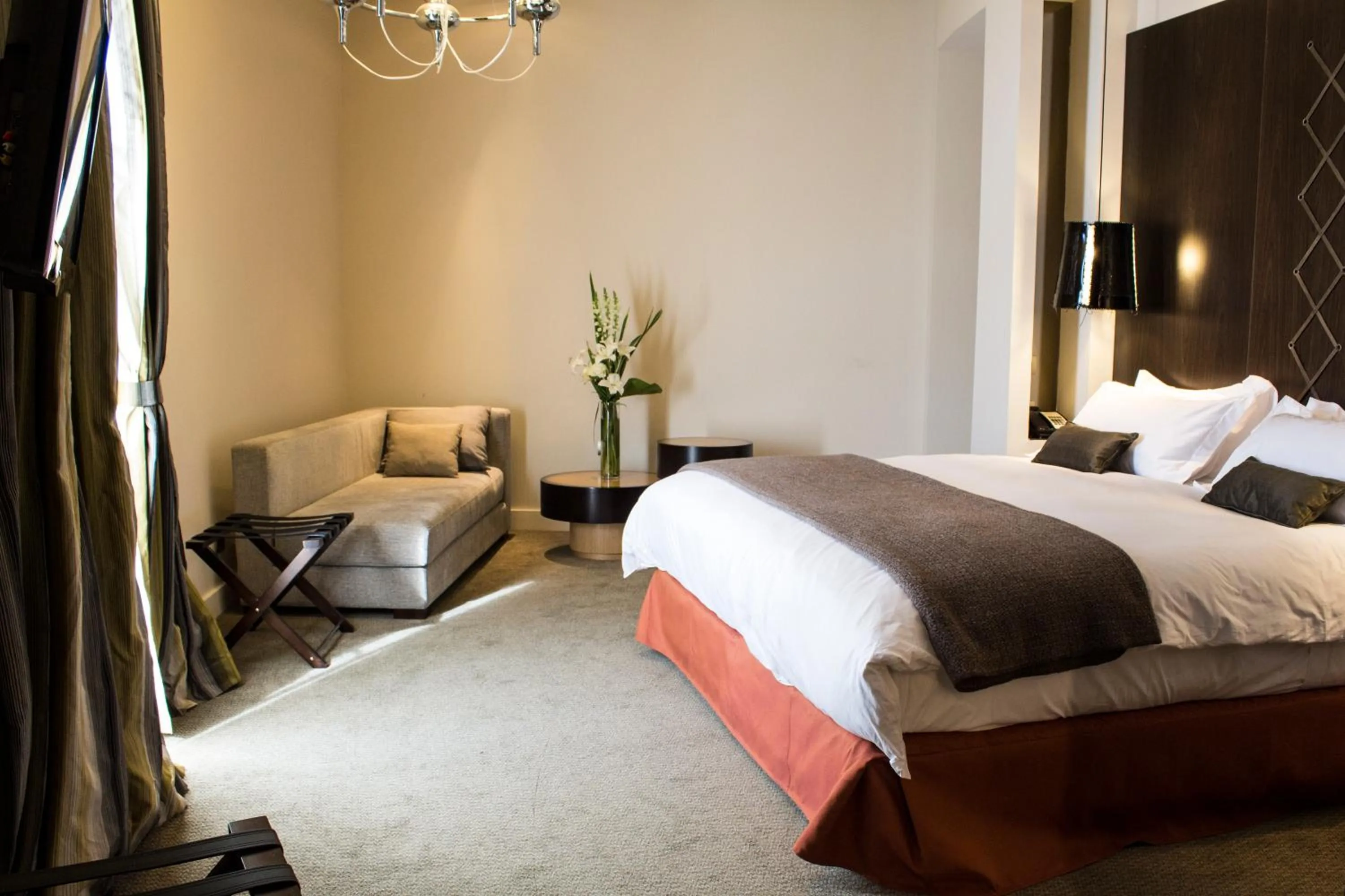 Bedroom, Bed in Sofitel Montevideo Casino Carrasco & Spa