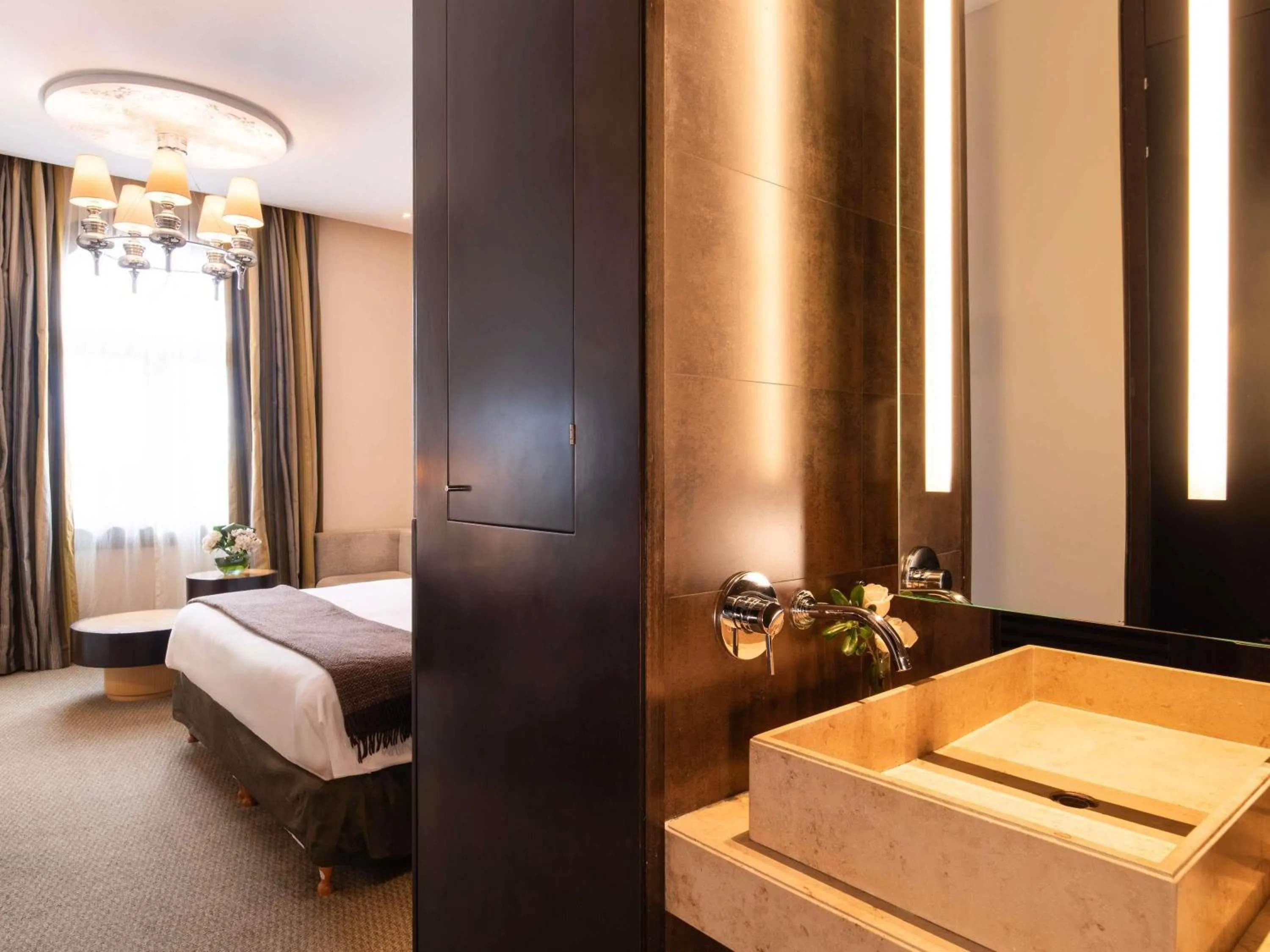 Bedroom, Bed in Sofitel Montevideo Casino Carrasco & Spa