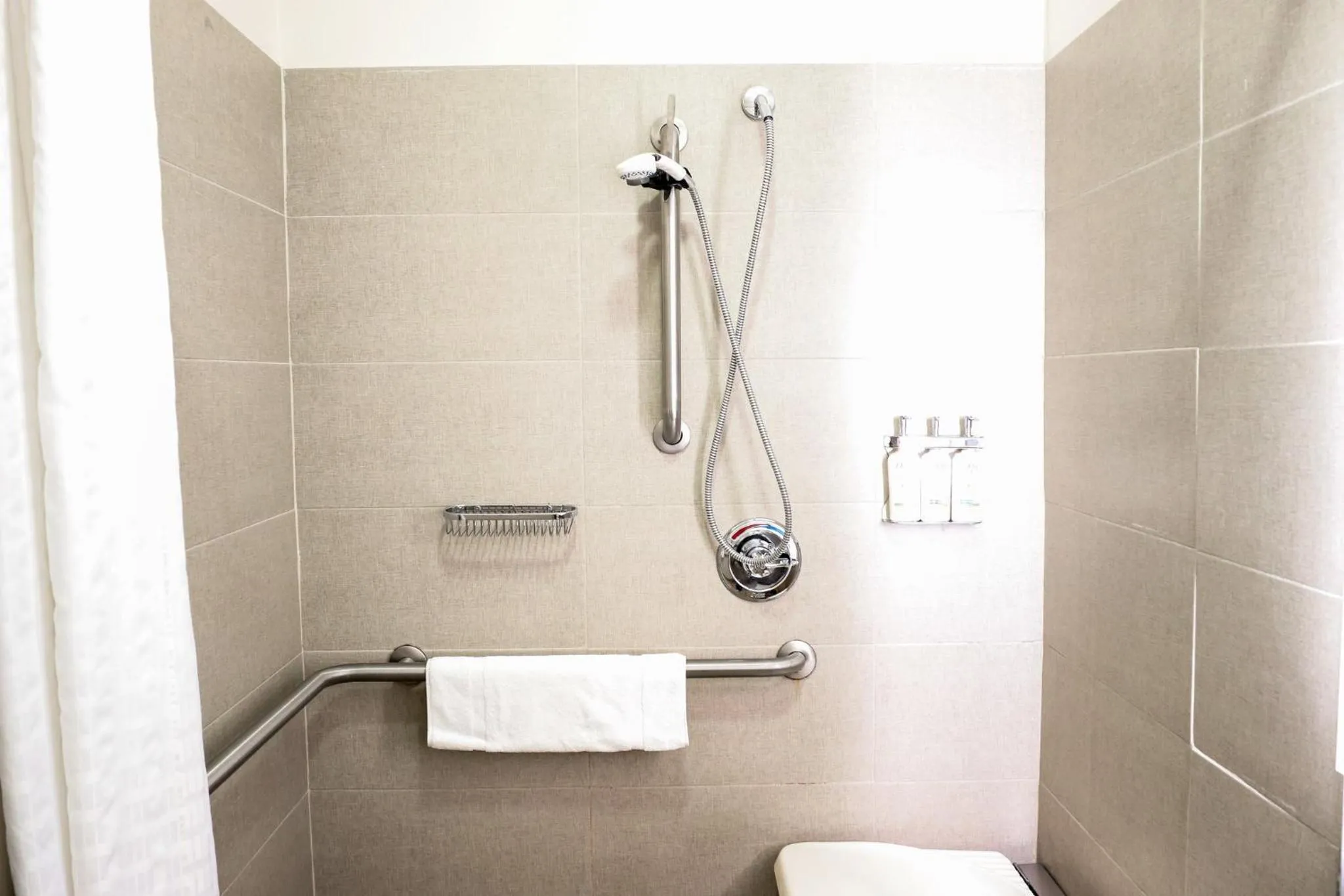 Photo of the whole room in Candlewood Suites Richmond Airport by IHG