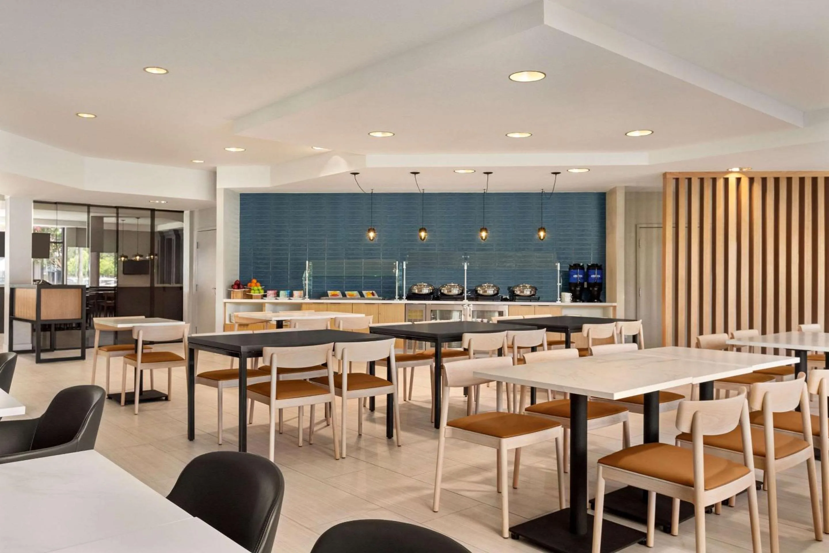 Breakfast in Radisson Hotel Sunnyvale - Silicon Valley