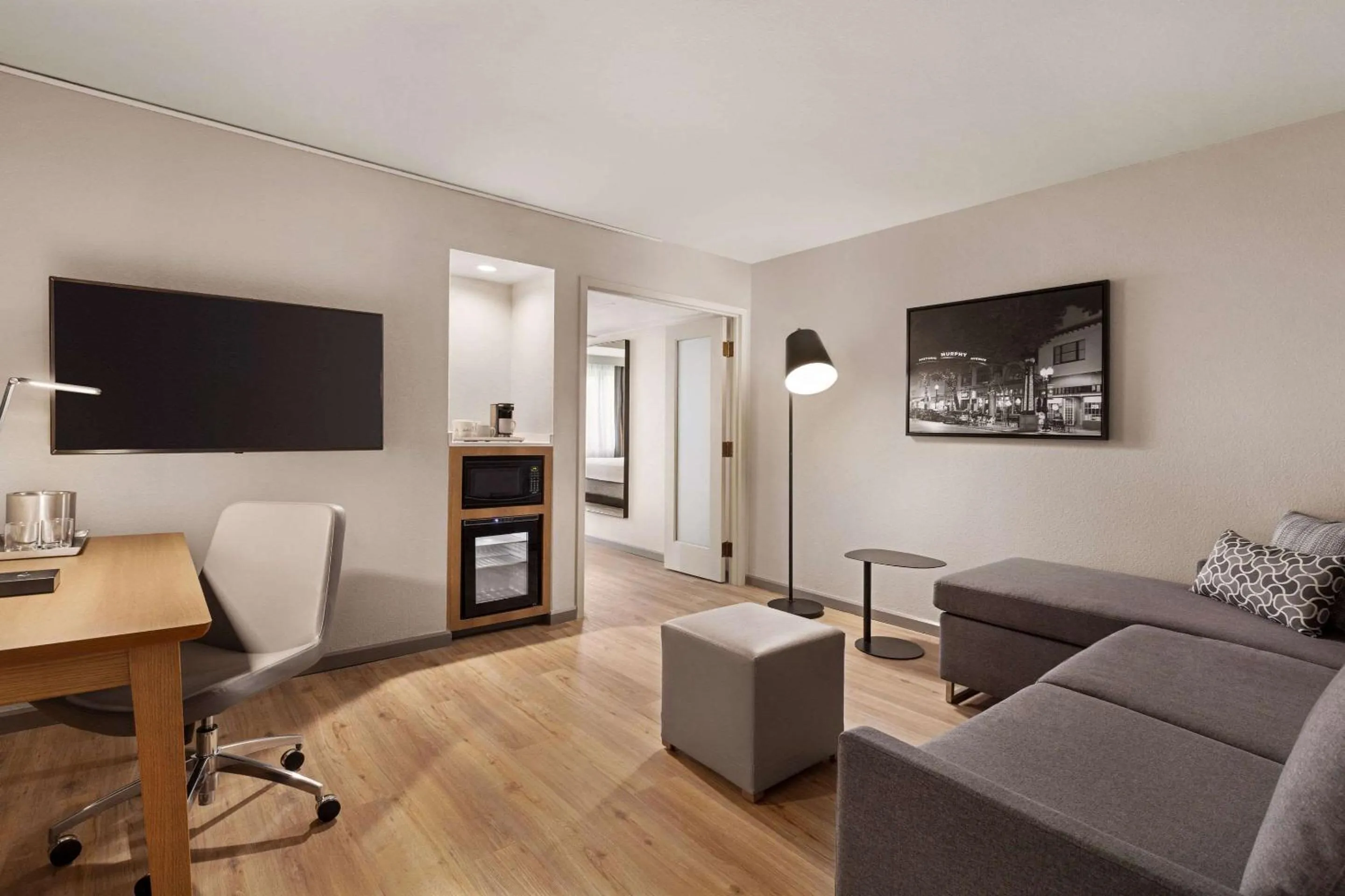 Bedroom in Radisson Hotel Sunnyvale - Silicon Valley