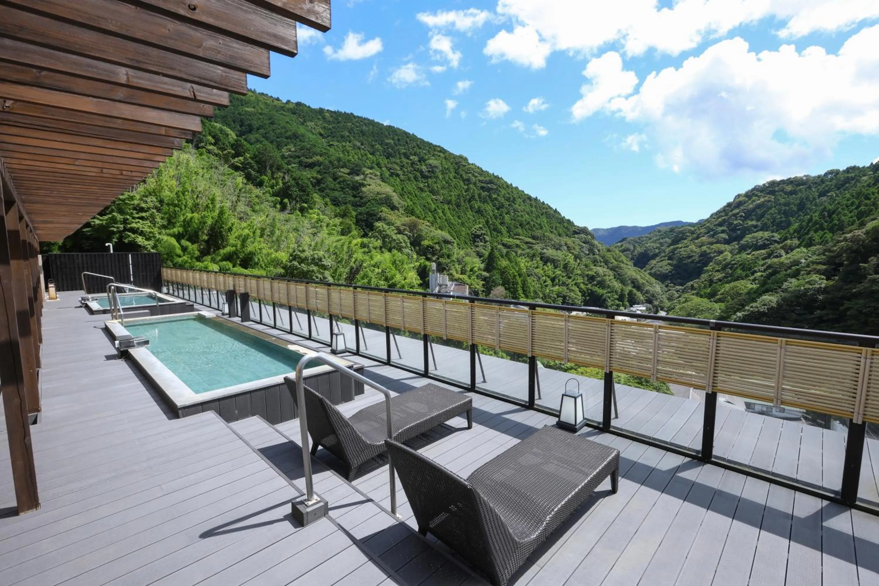 Natural landscape in Oku Yugawara SANSUIROU