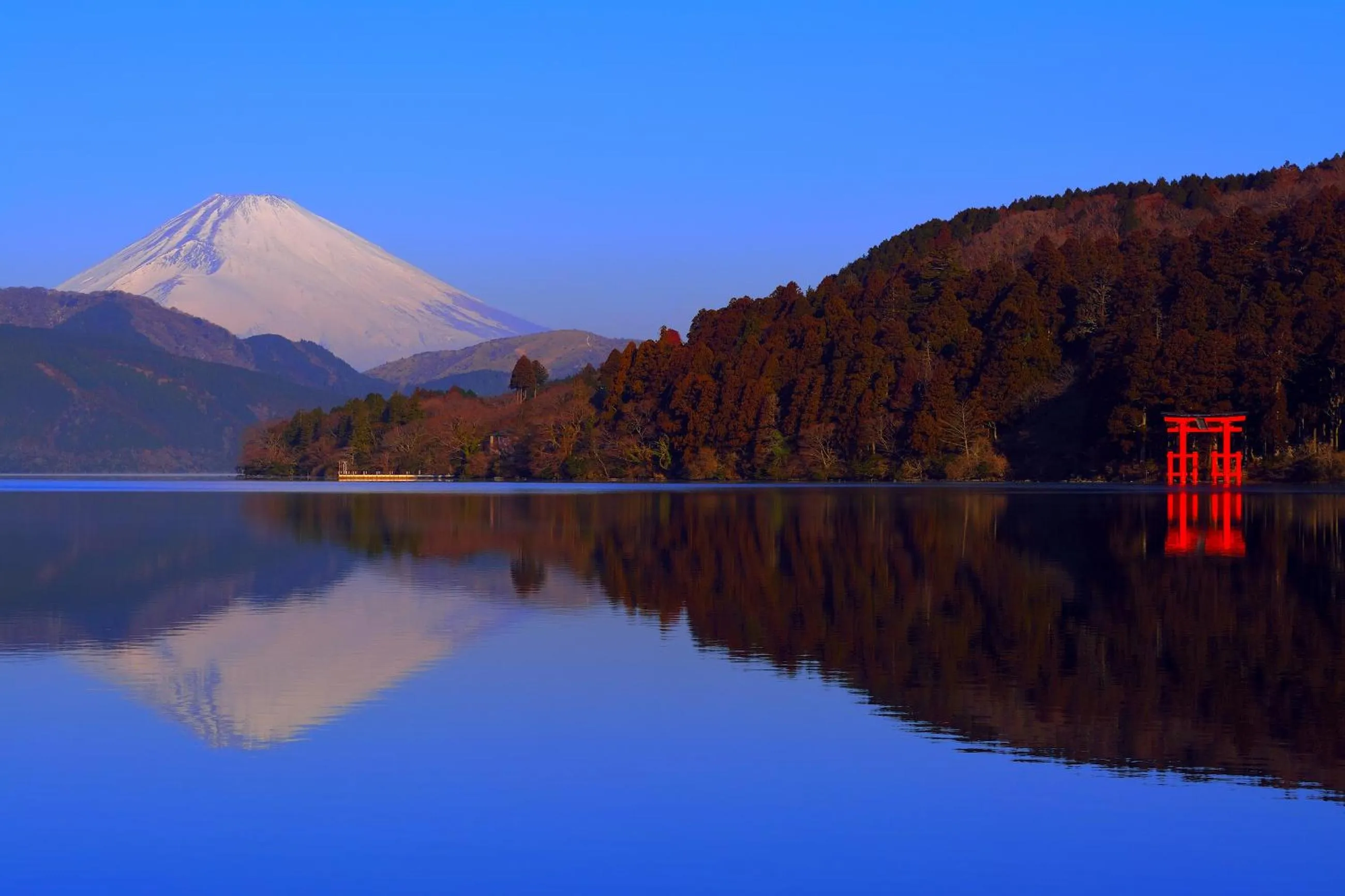 Nearby landmark in Oku Yugawara Tsubaki