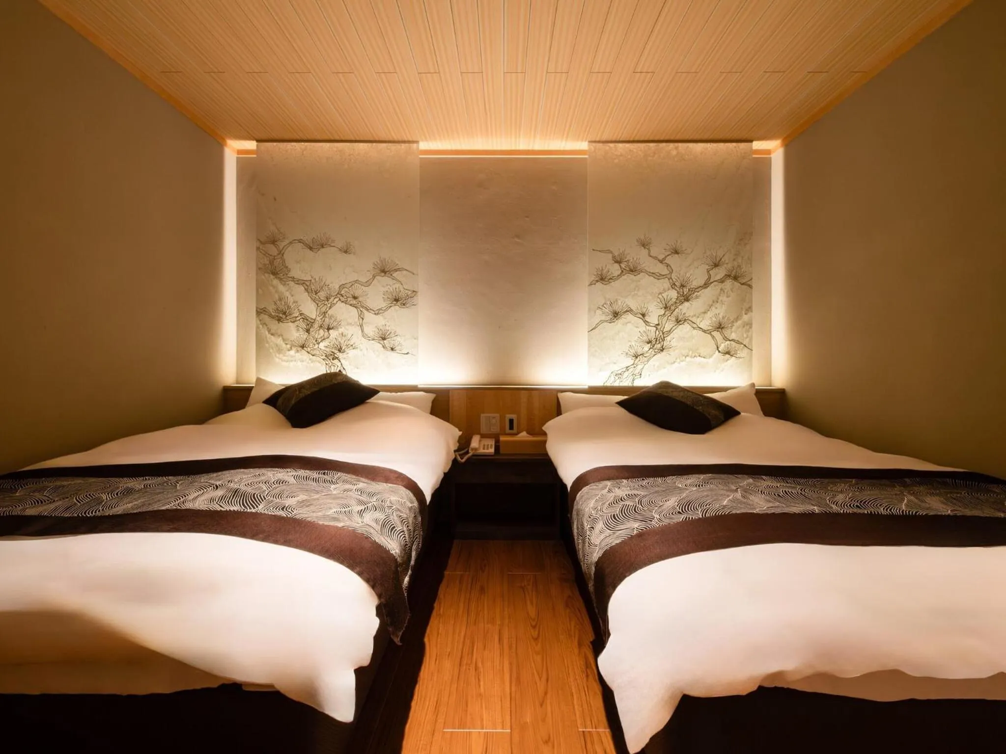 Photo of the whole room, Bed in Haiya