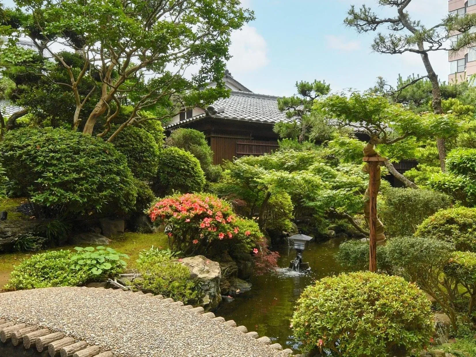 Property building in Haiya