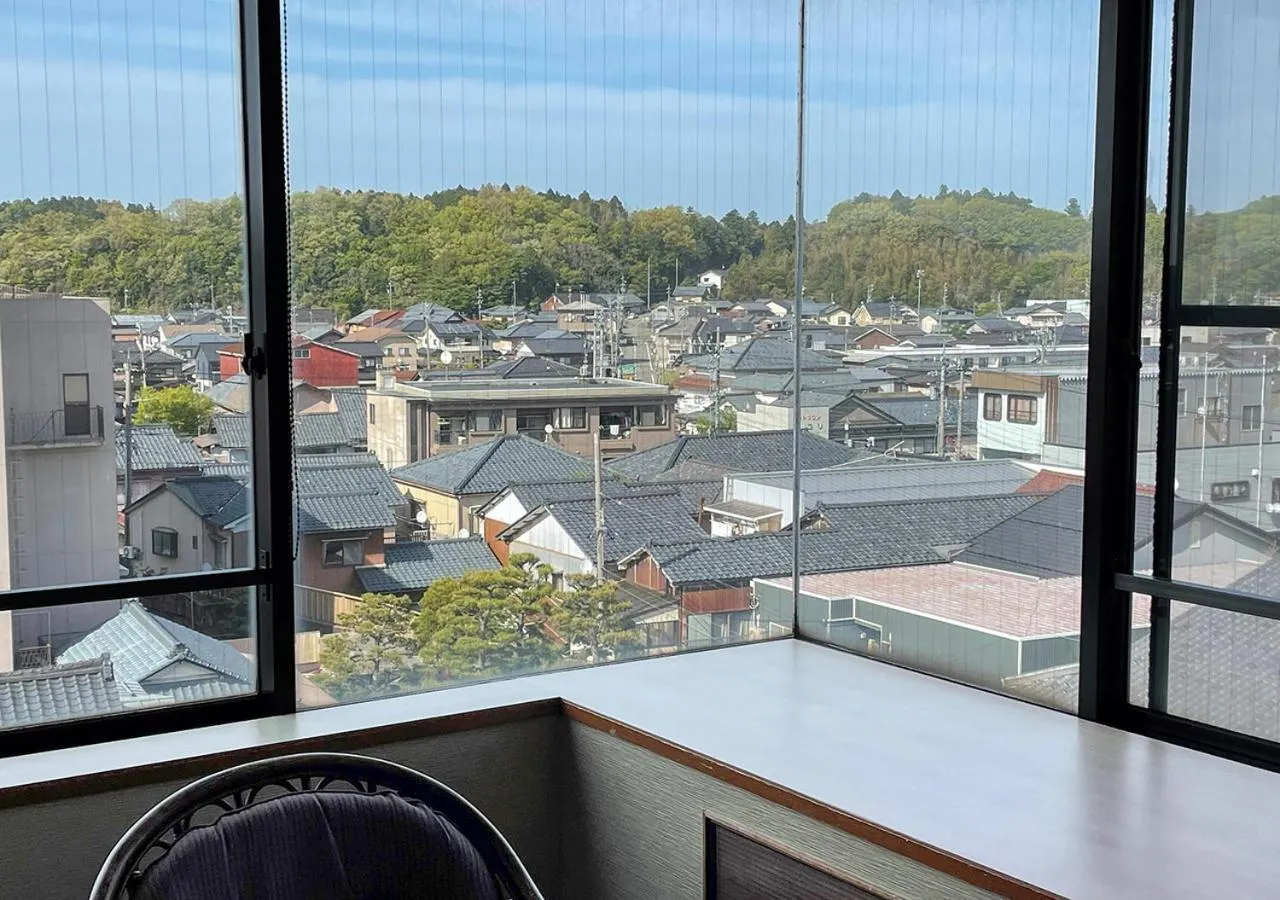 Photo of the whole room in Haiya