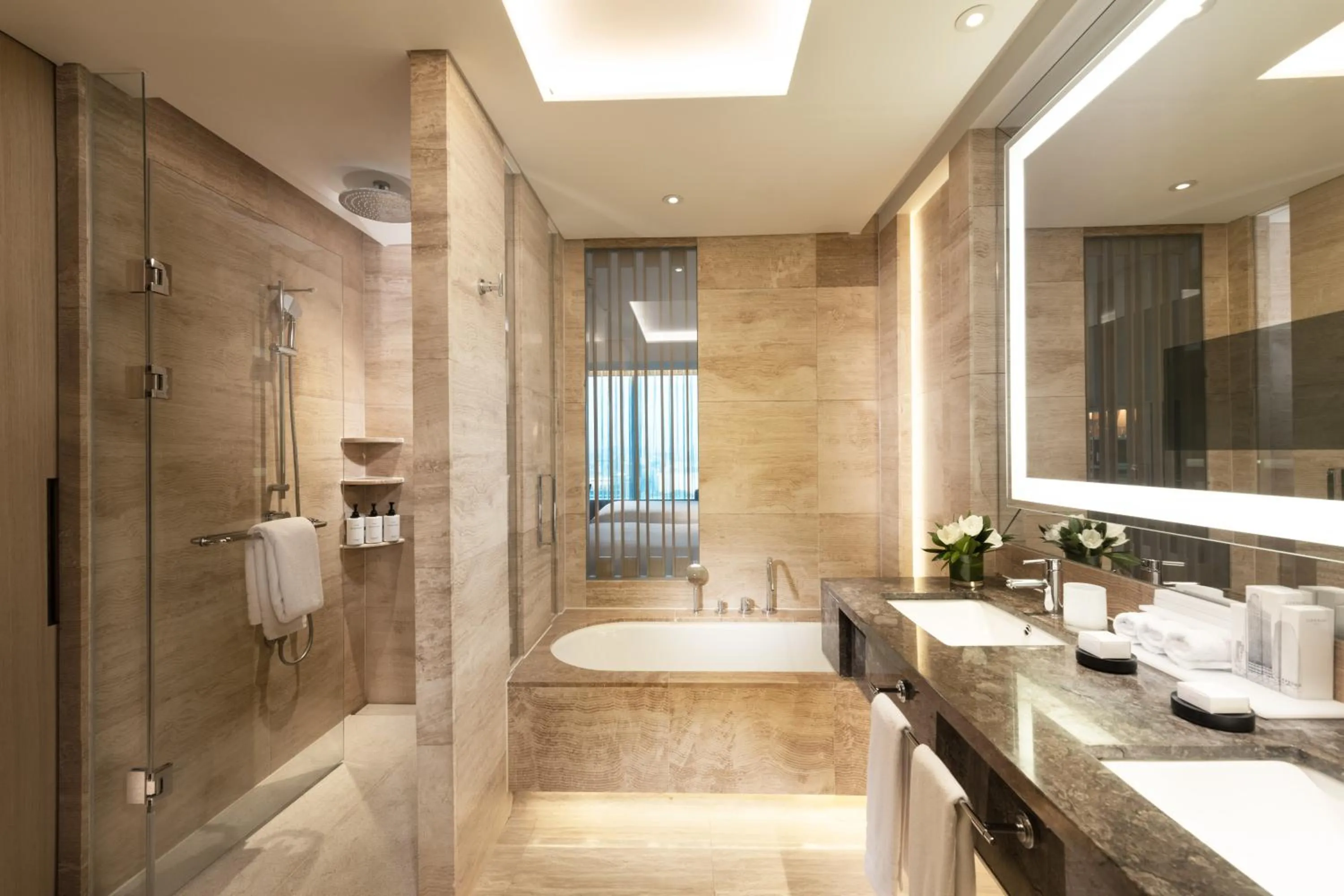 Shower in Conrad Seoul
