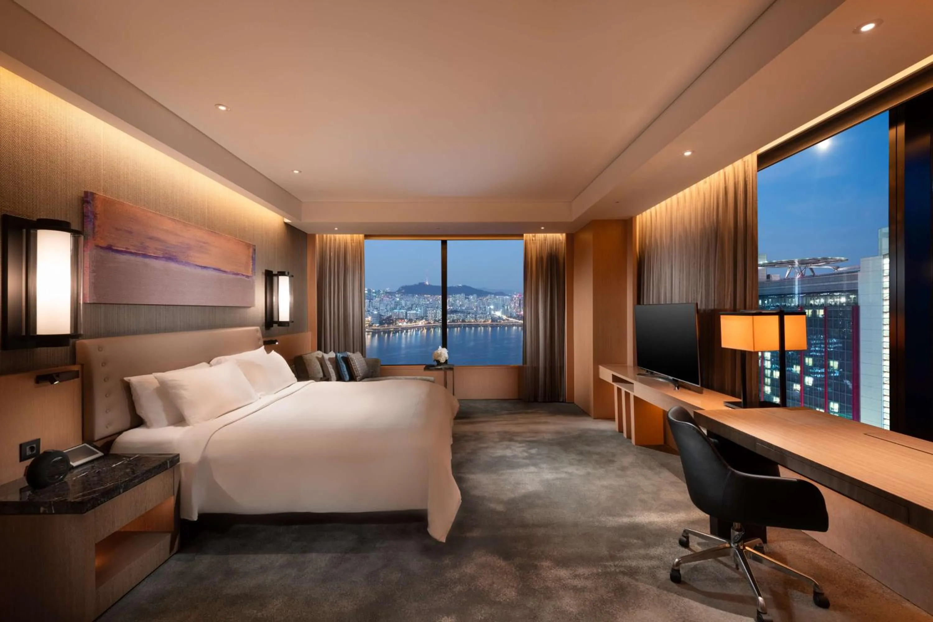 Bed in Conrad Seoul