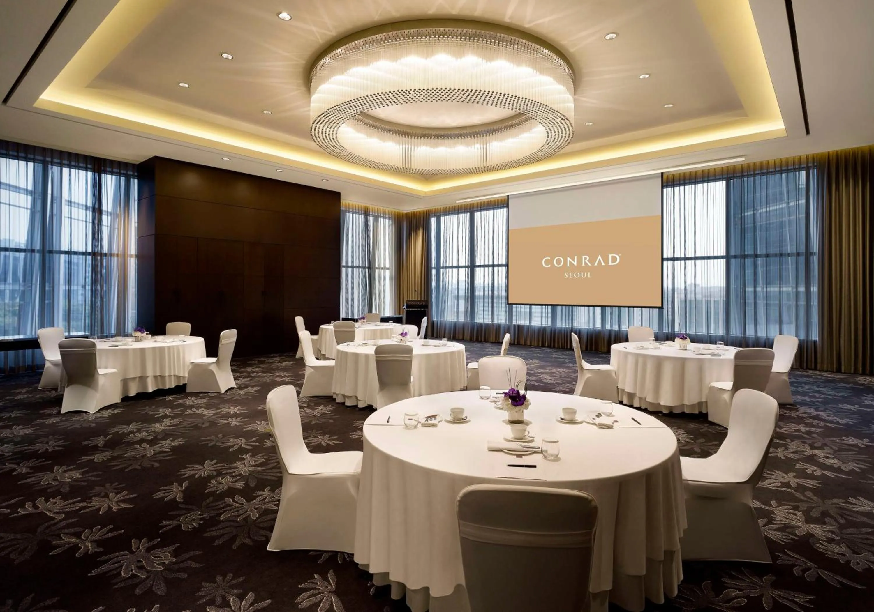 Meeting/conference room in Conrad Seoul