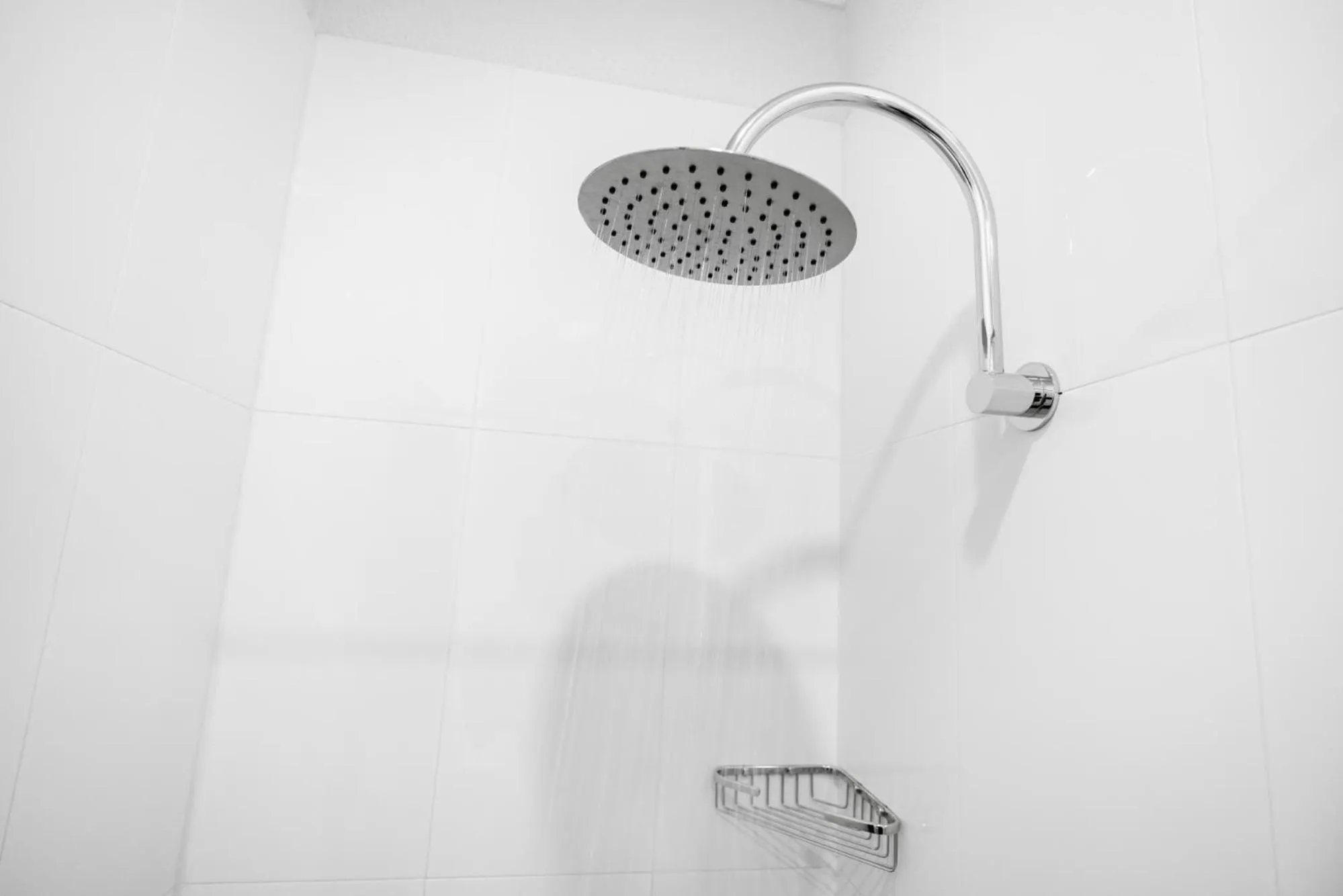 Shower in Central Motel Mooloolaba