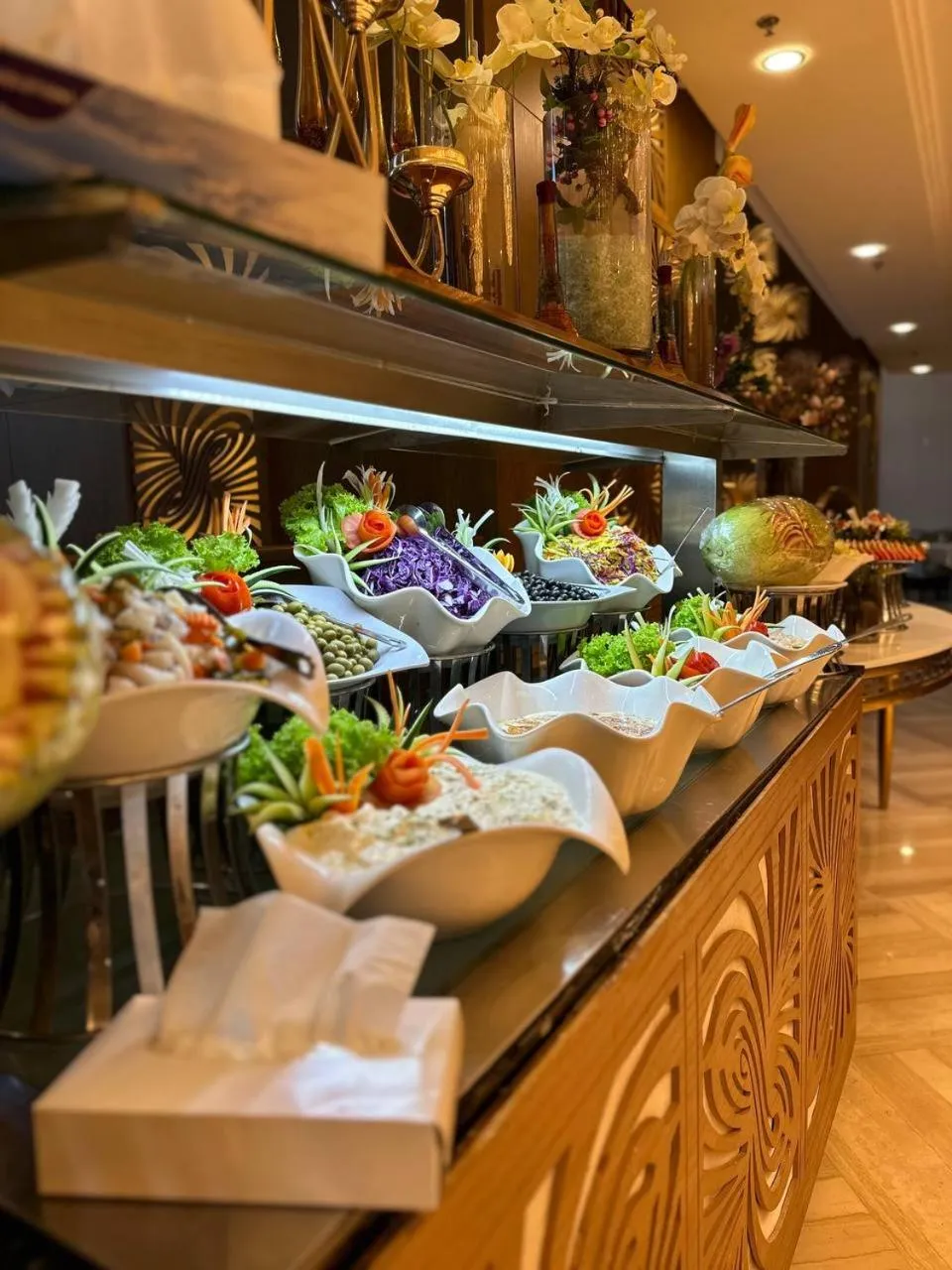 Restaurant/places to eat in Violet Al Azizia Hotel MASJID Al Qatari