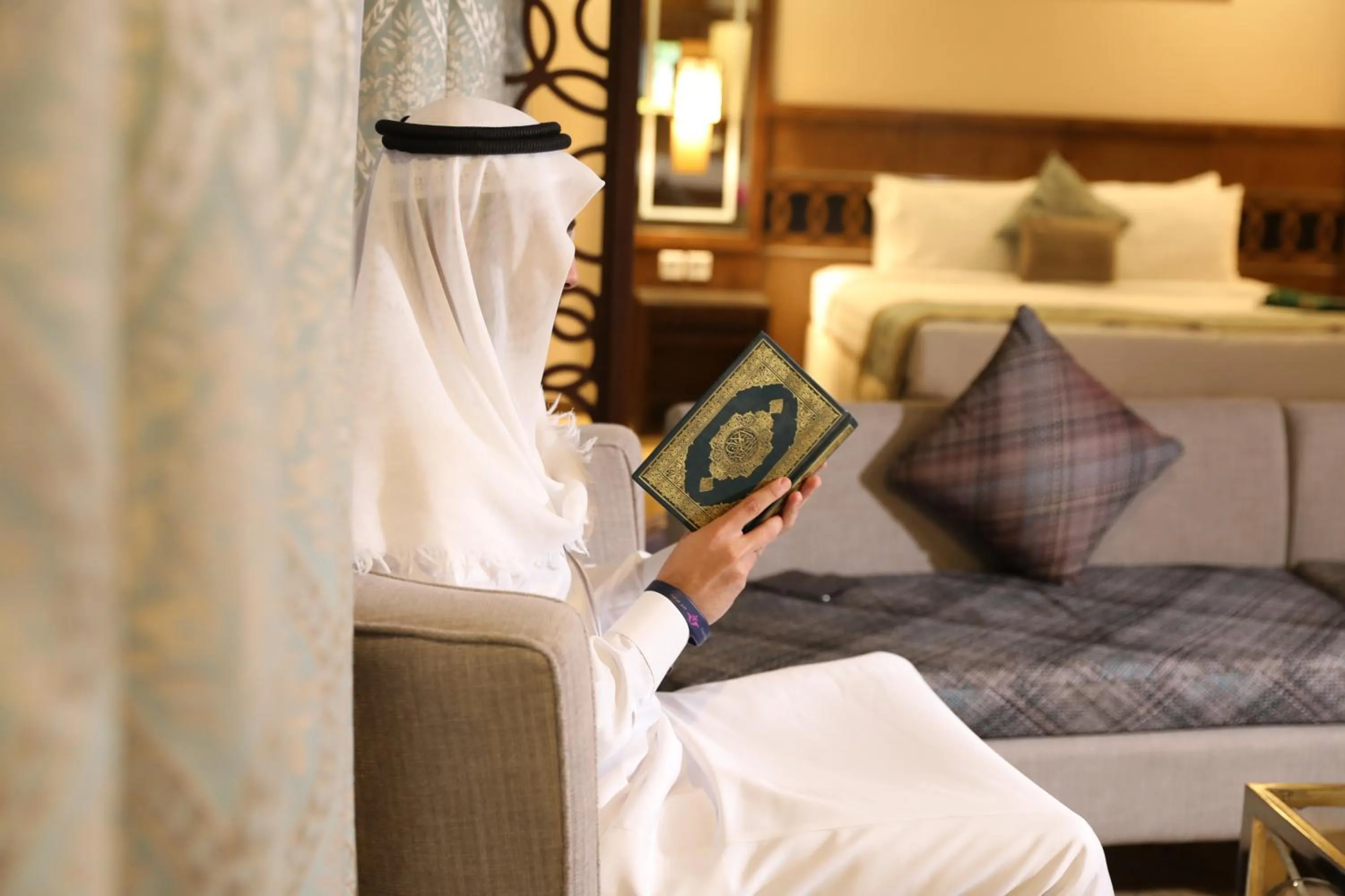 Bed in Violet Al Azizia Hotel MASJID Al Qatari