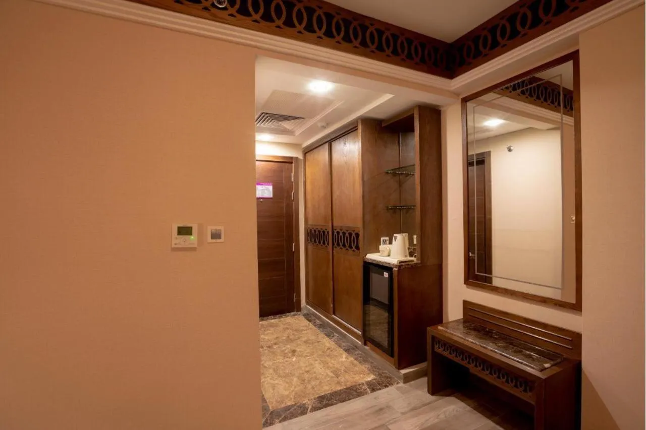 Violet Al Azizia Hotel MASJID Al Qatari